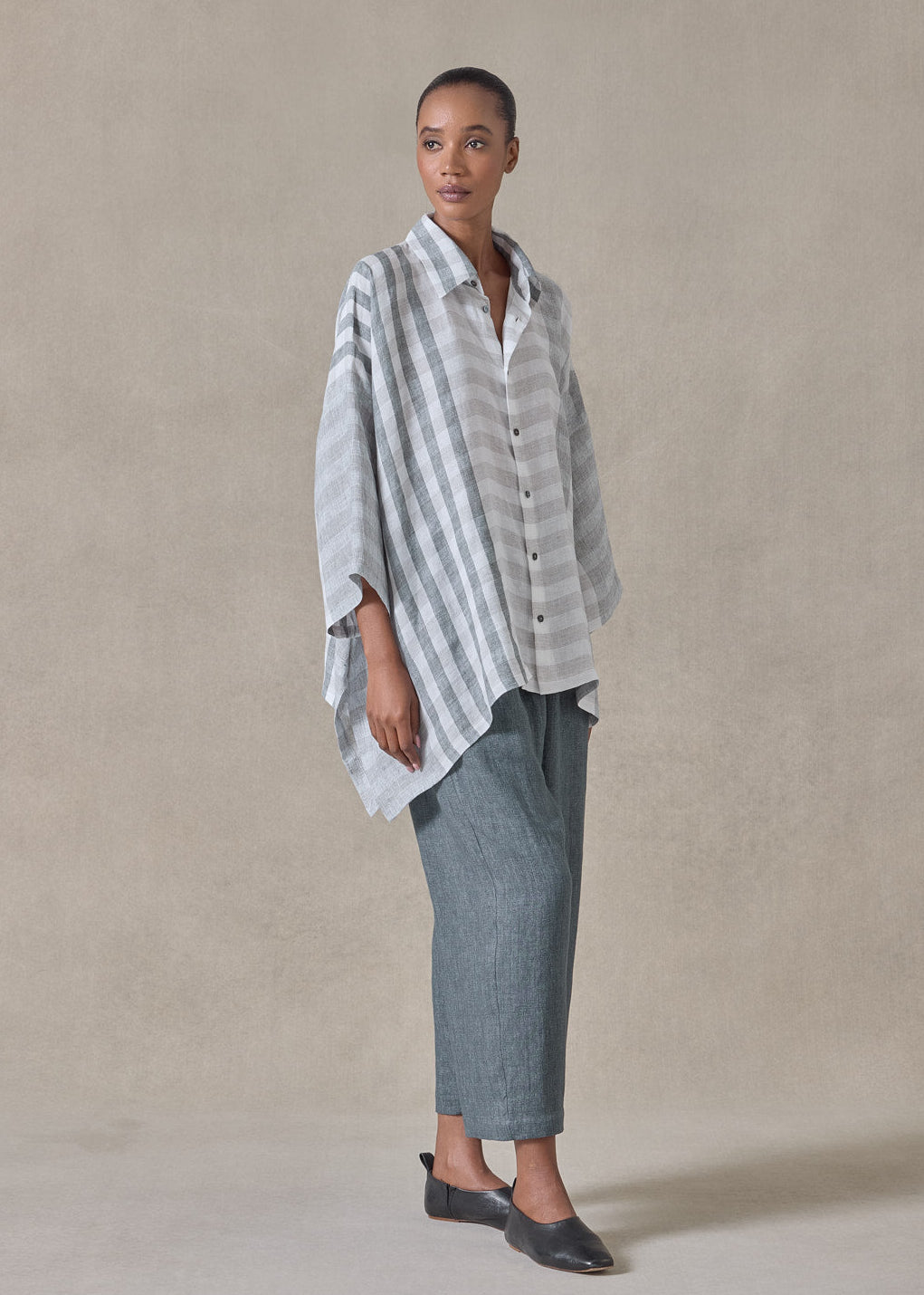 linen double pointed sides shirt with collar - mid plus (petrol)