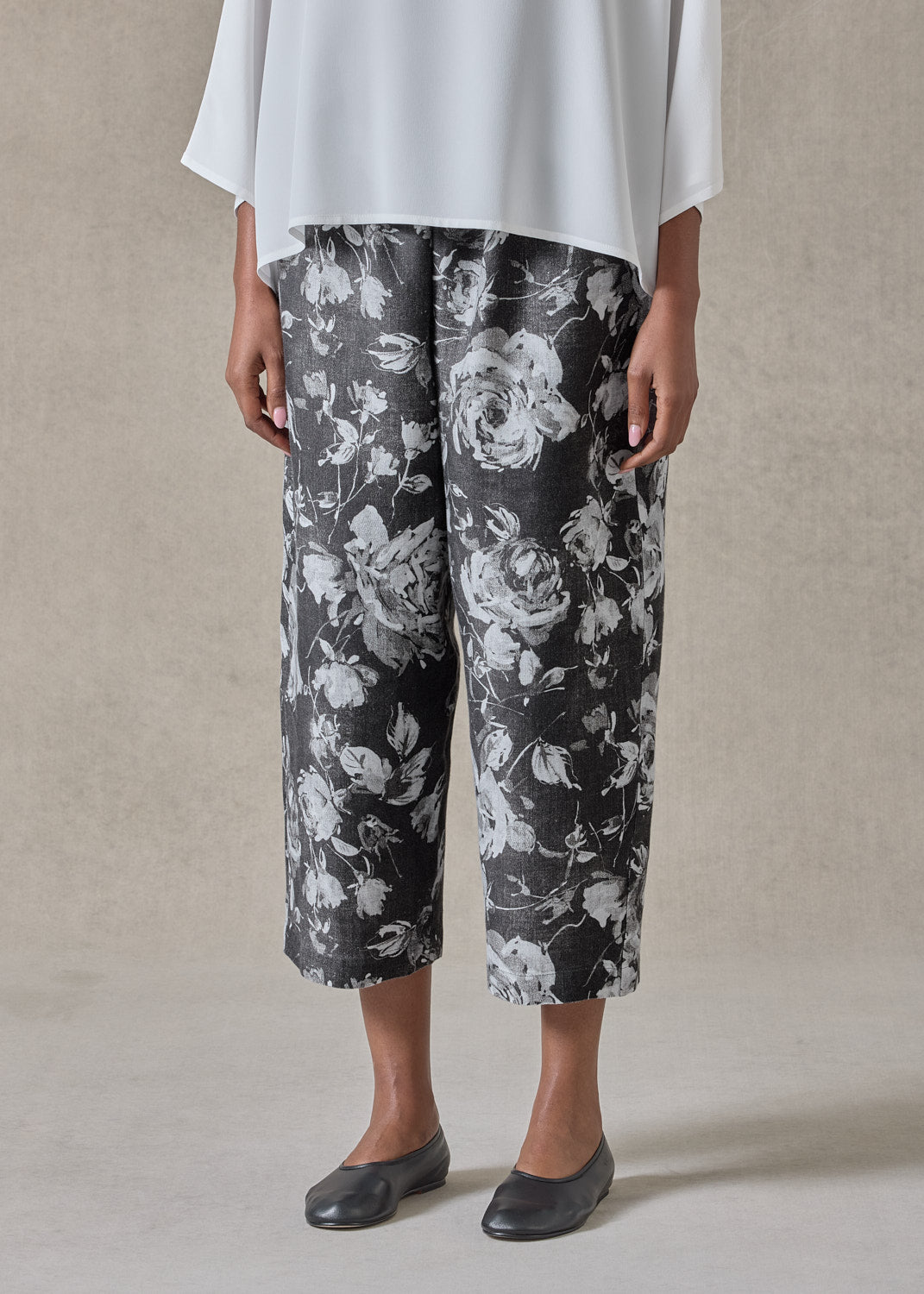 stonewashed linen japanese trouser (monochrome)