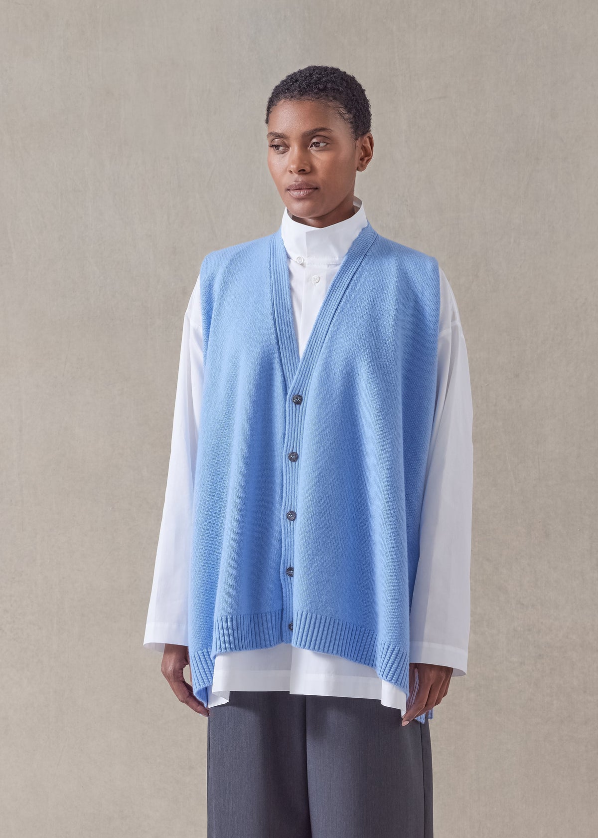 cashmere a-line sleeveless v-neck cardigan - mid plus