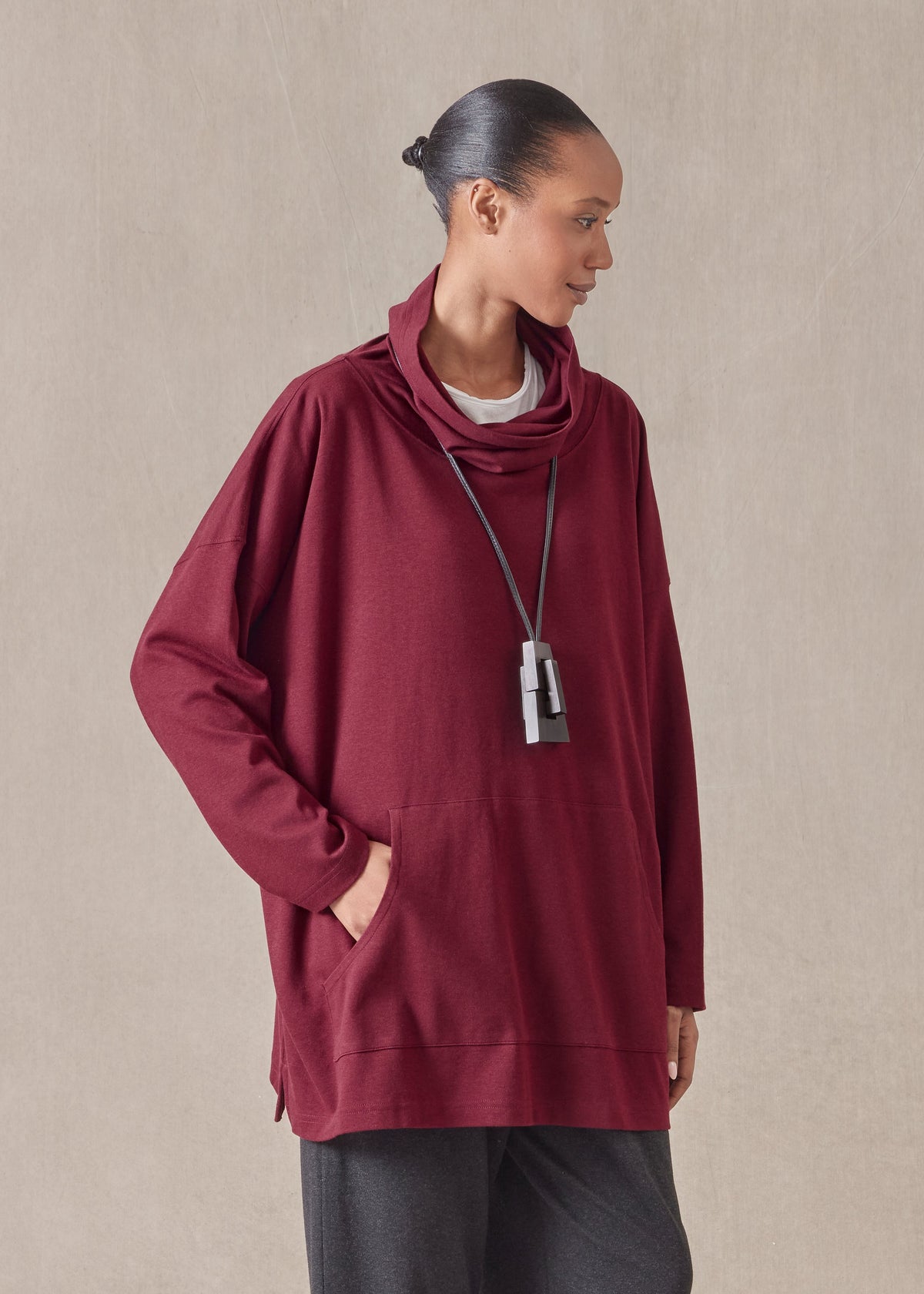 cotton jersey monks top with pouch pocket
