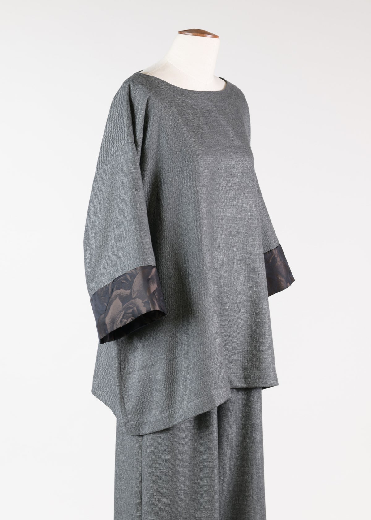 cashmere a-line scp nk 3/4 slv tunic w/cont slv edge - long