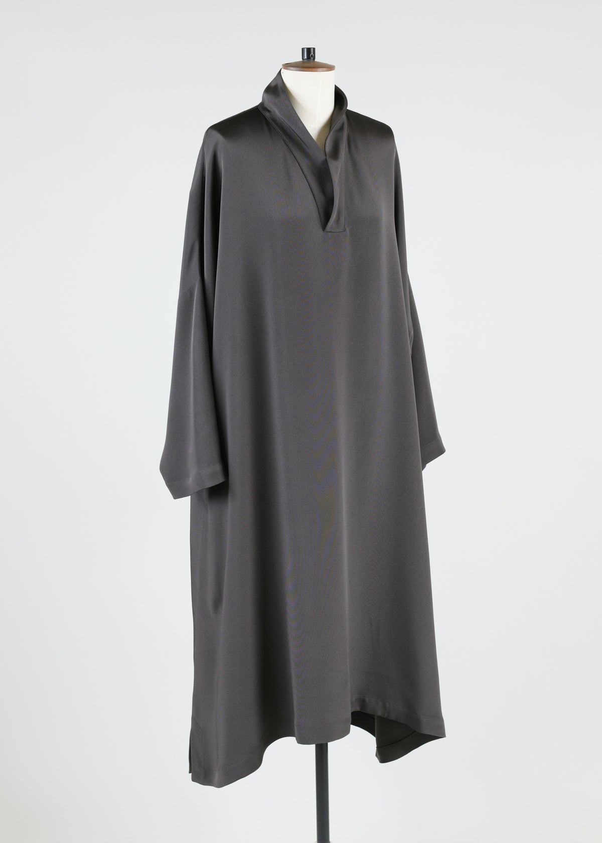 imperial scruch v neck dress