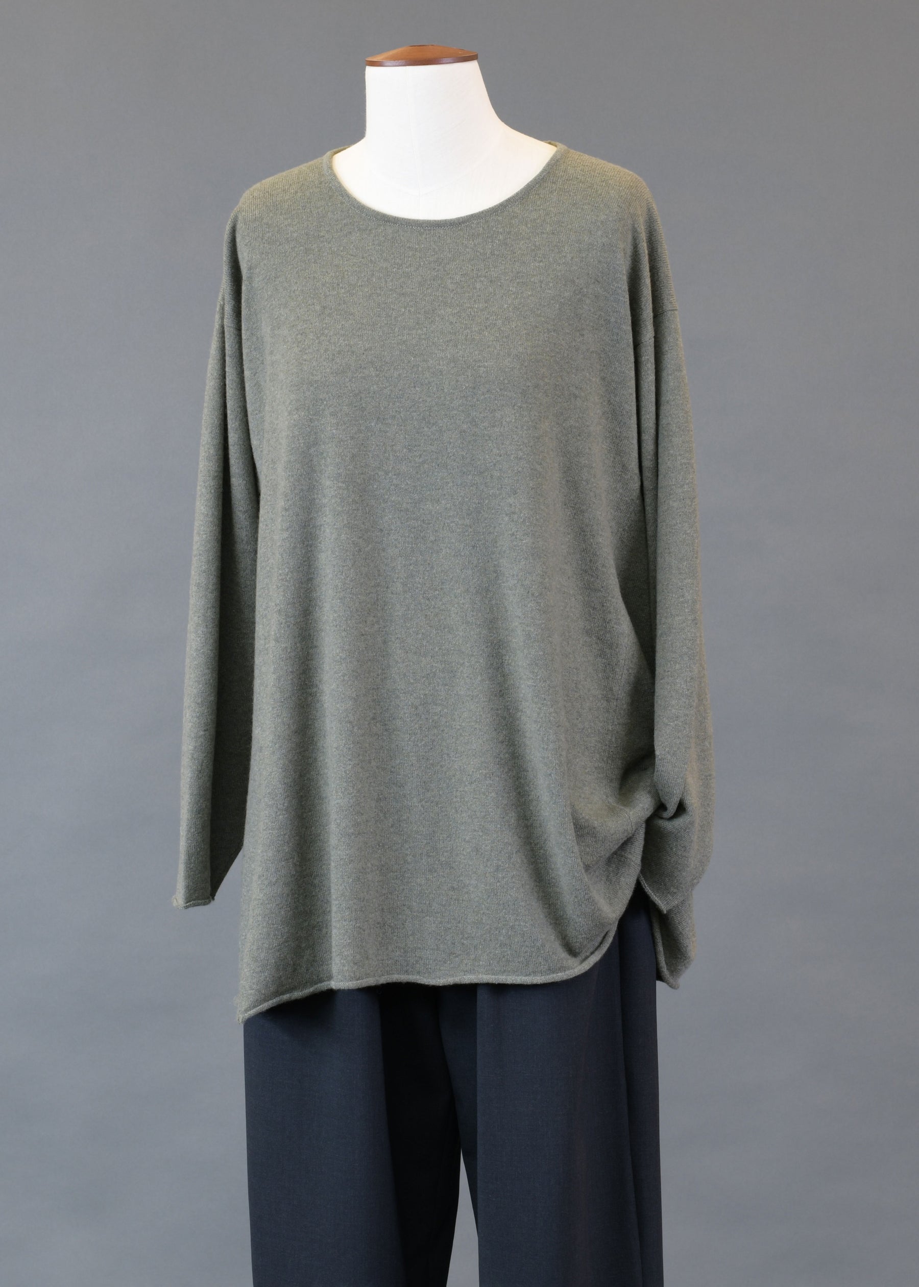 cashmere side panelled a-line bateau neck sweater - long