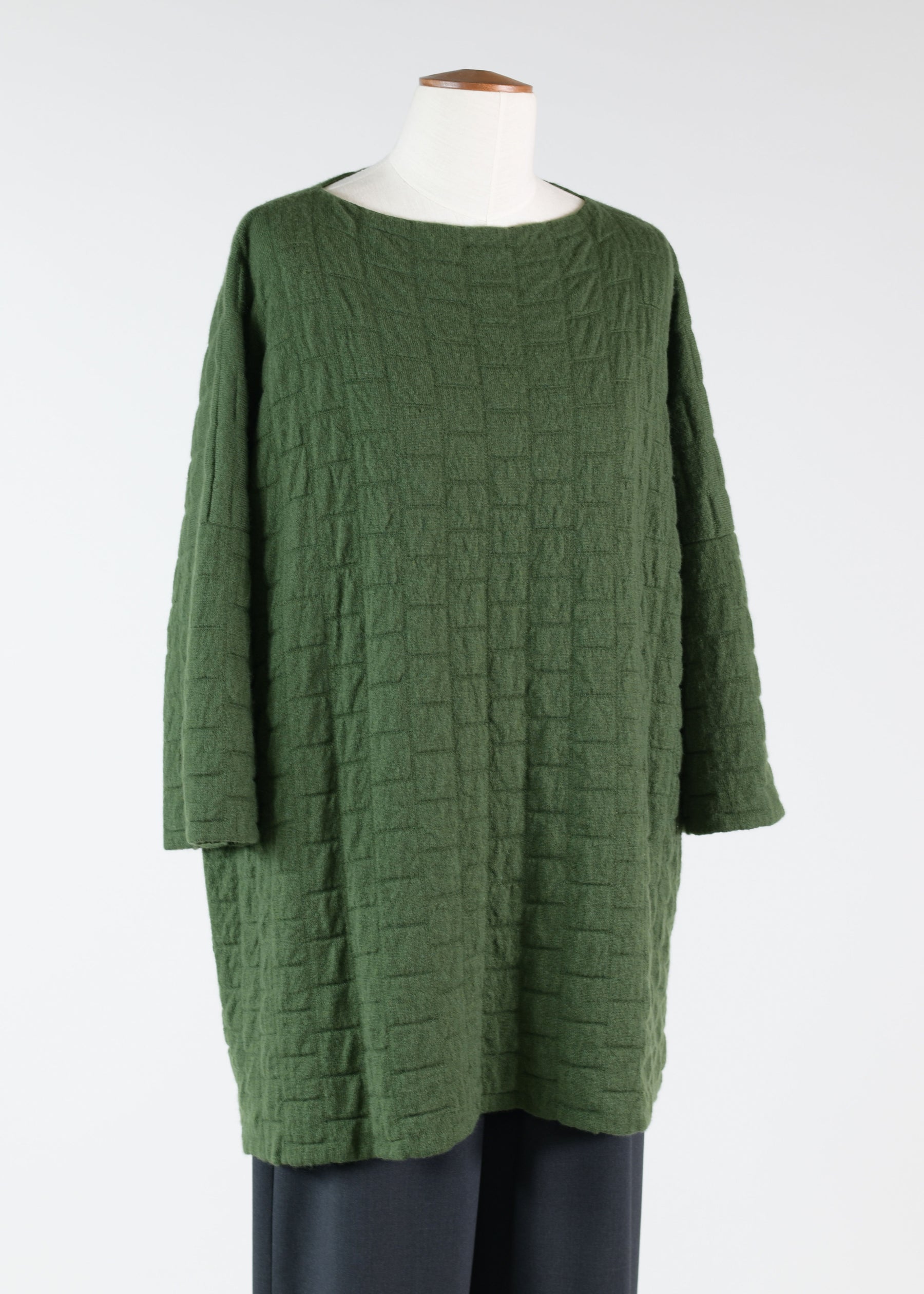 square 3/4 sleeve top - long