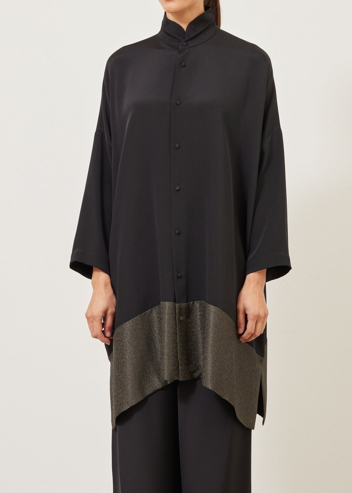 silk and lamé wide double stand collar shirt - very long with slits