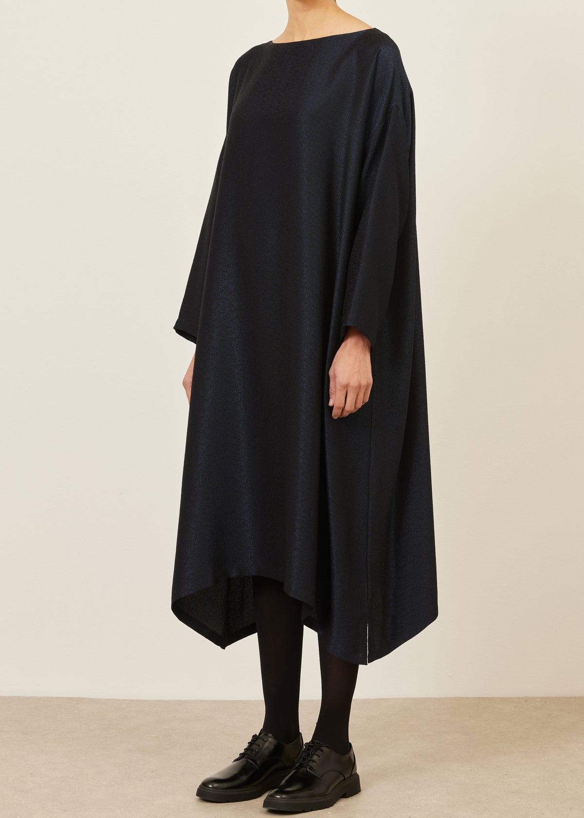 silk lamé mix wide a-line scoop neck dress (midnight)