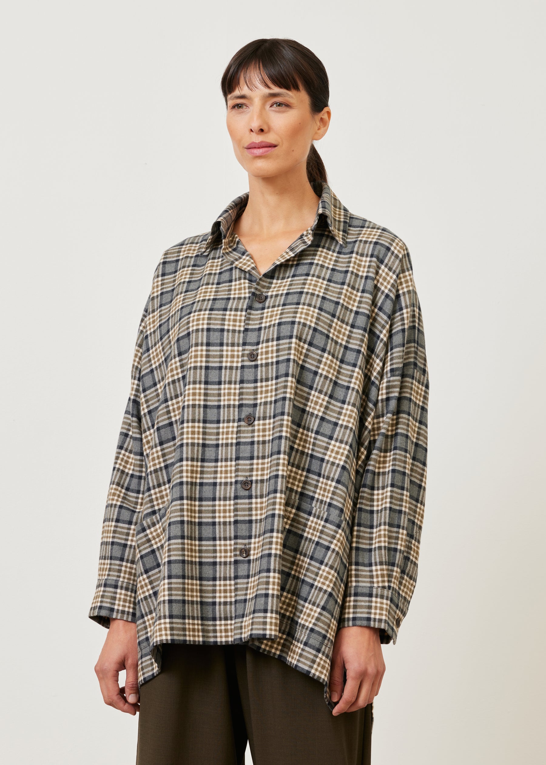 wide longer back shirt jacket with collar - long