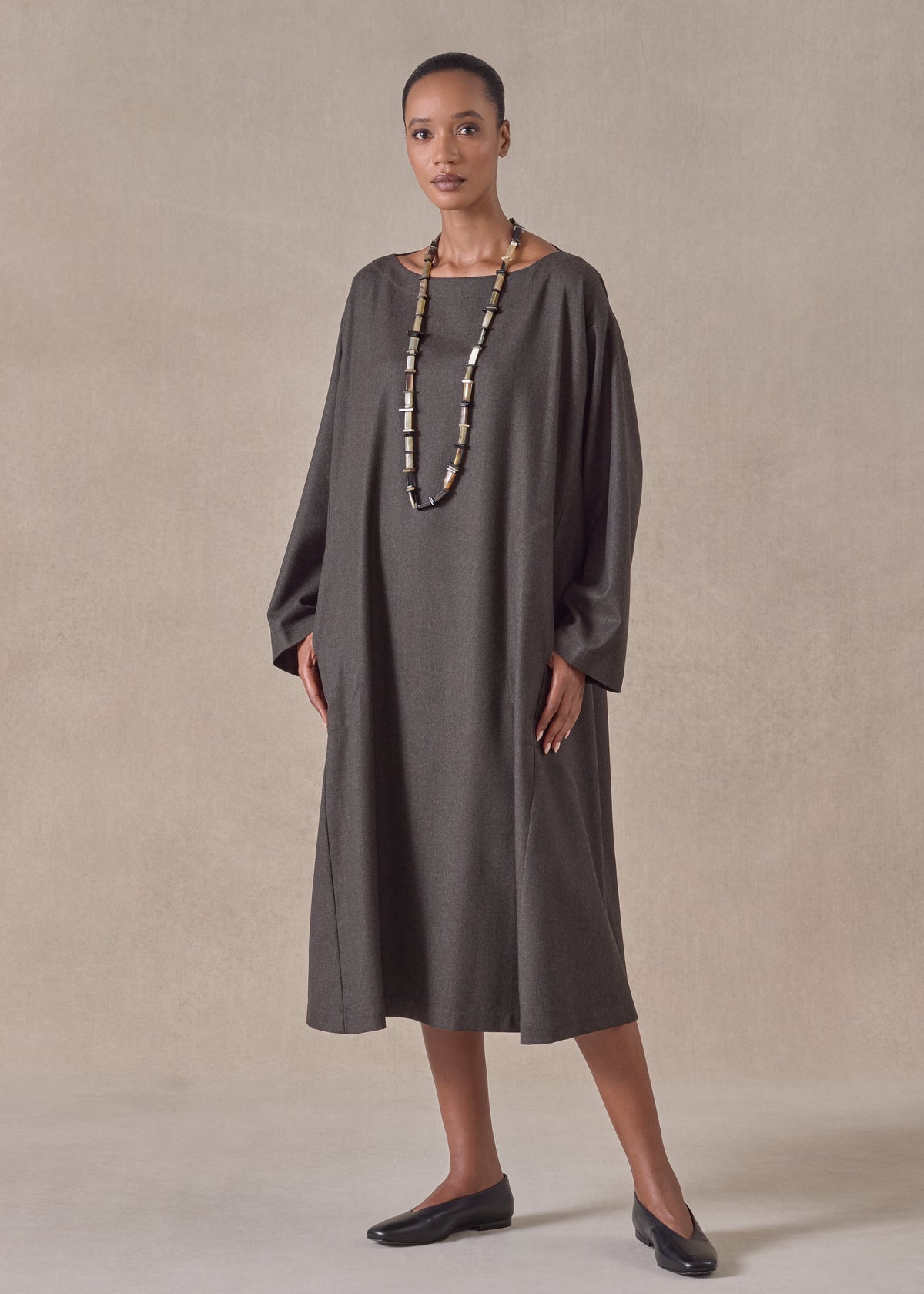 wool side panelled scoop neck dress