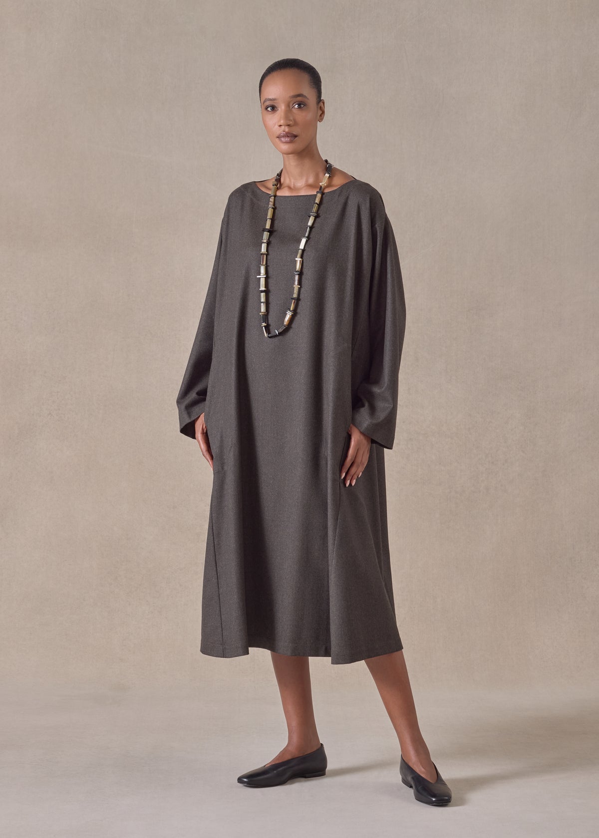 wool side panelled scoop neck dress