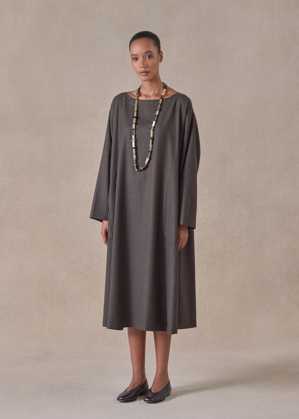 wool side panelled scoop neck dress