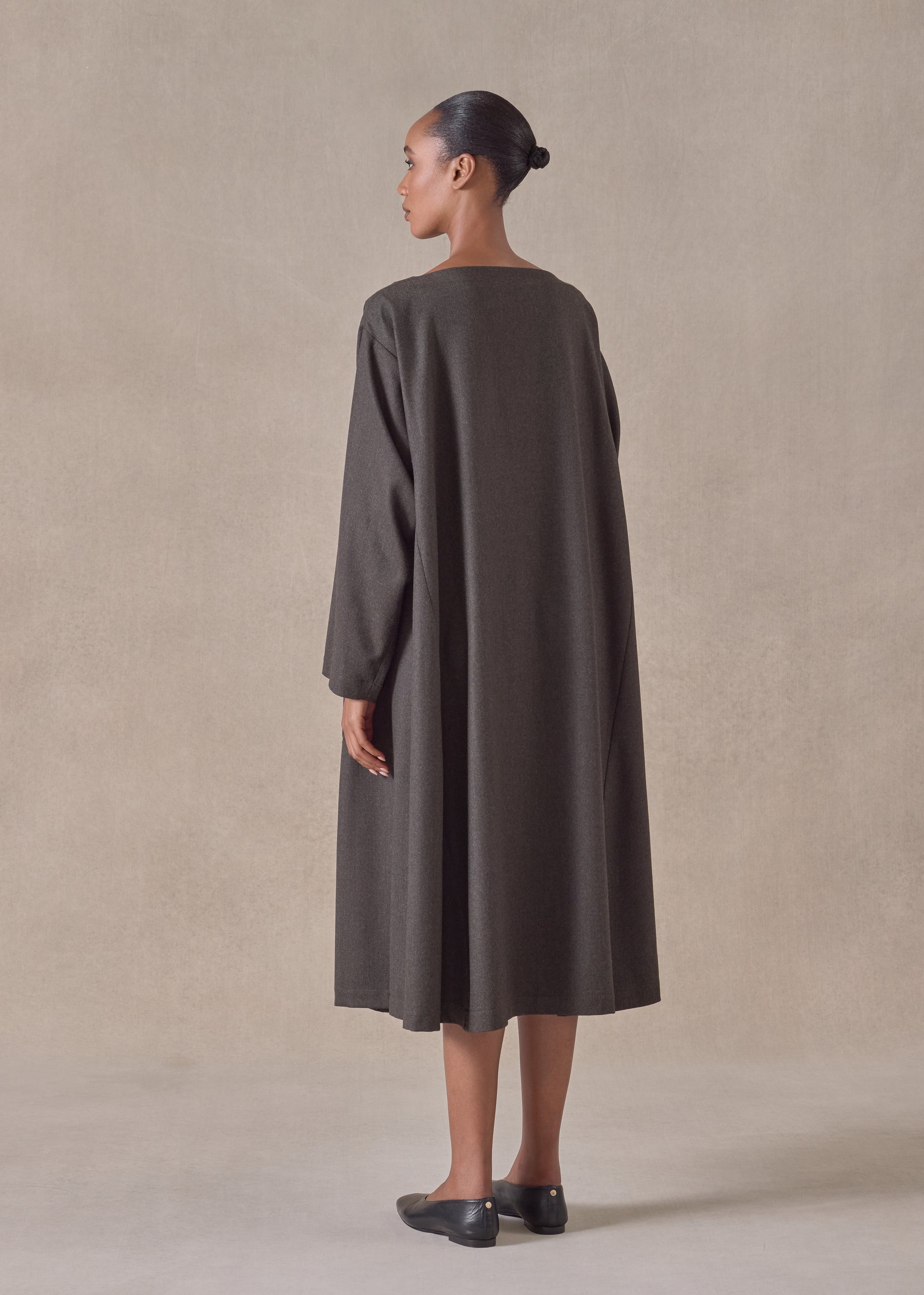 wool side panelled scoop neck dress