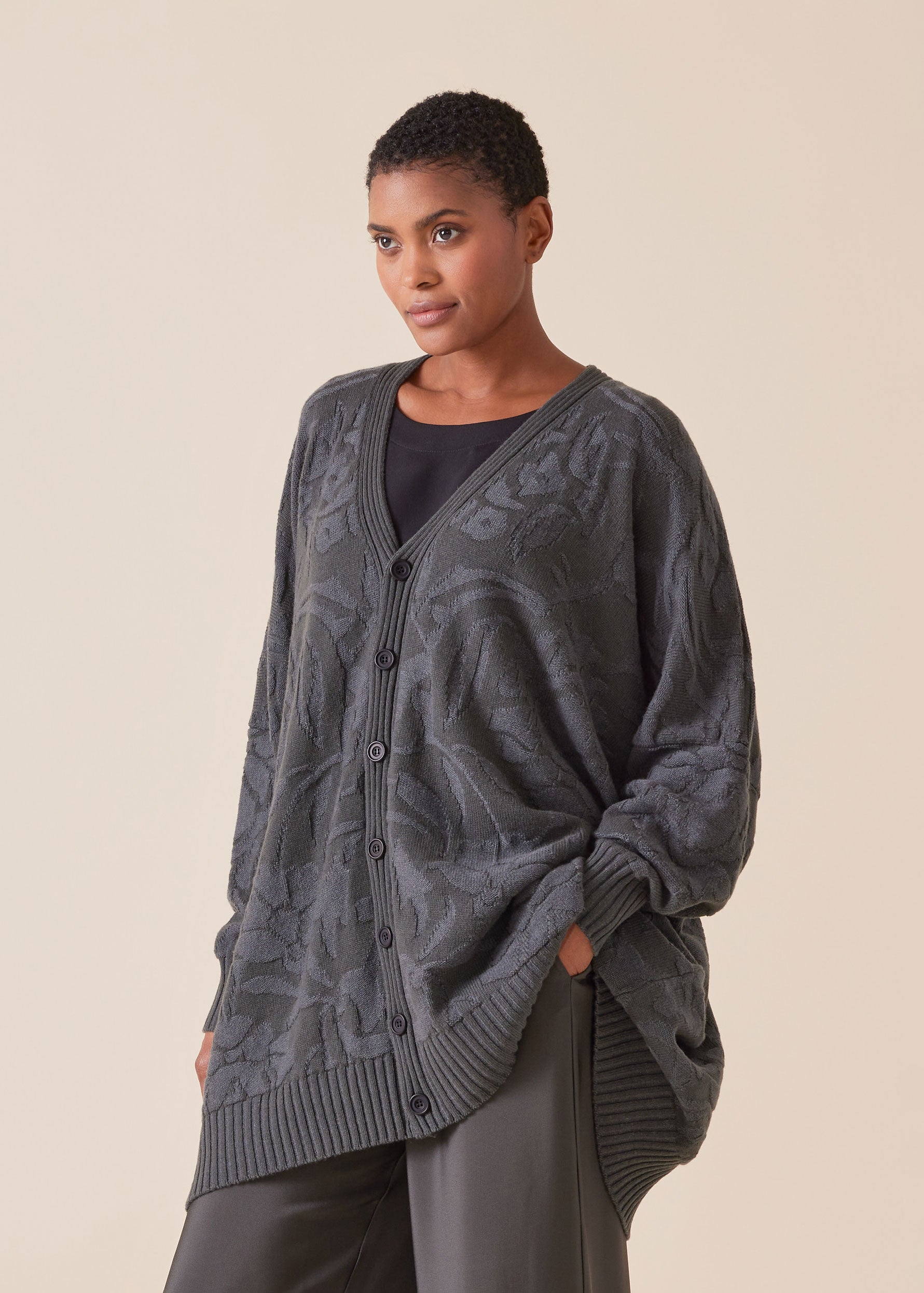 cashmere wide V-neck cardigan - long plus