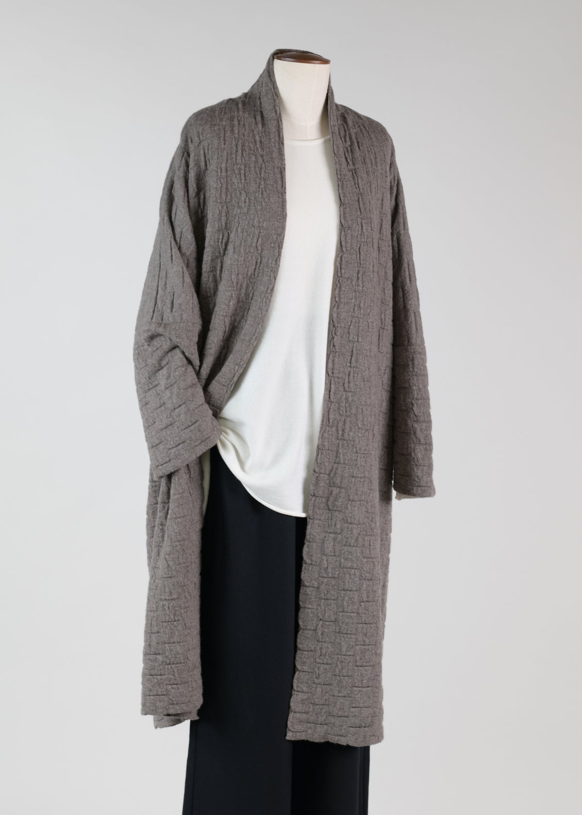 wide scrunch shawl collar cardigan - 3/4 length