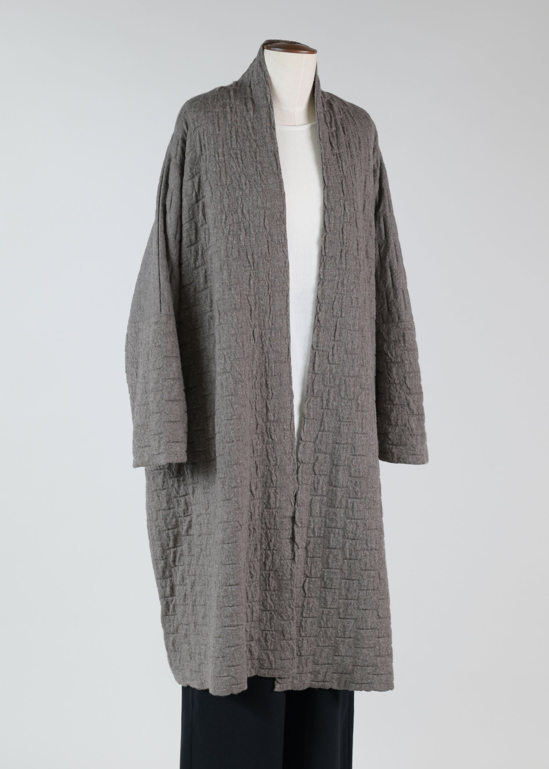 wide scrunch shawl collar cardigan - 3/4 length