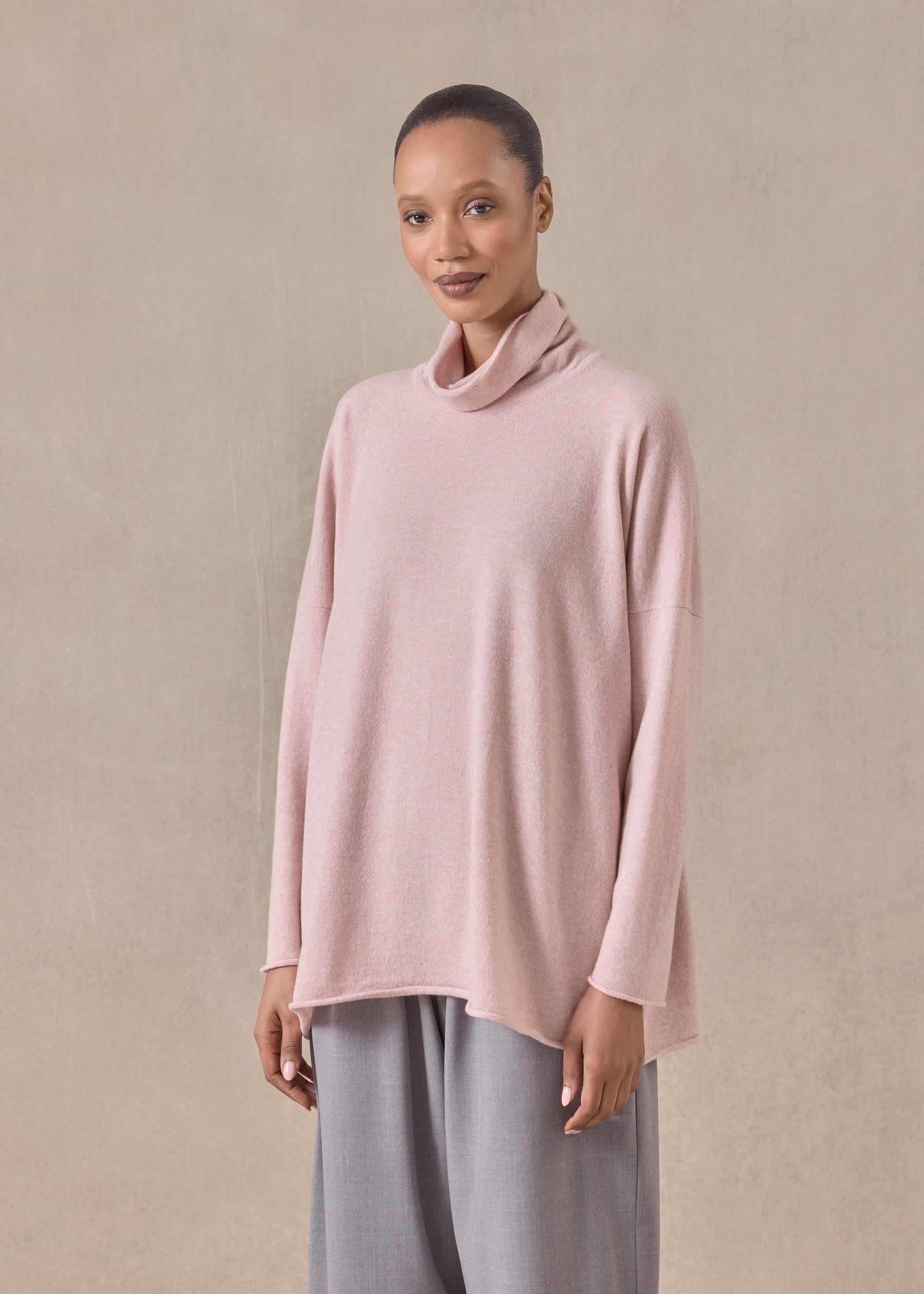 cashmere slim sleeve raw edge scrunch neck sweater - mid plus