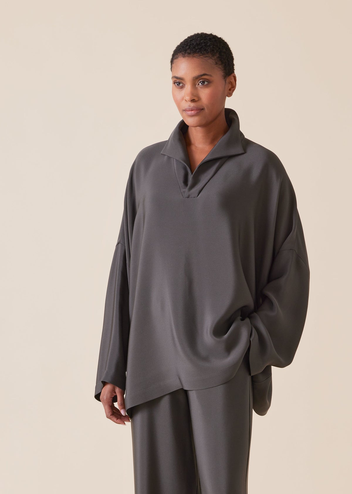 silk imperial tunic with open stand collar - mid plus
