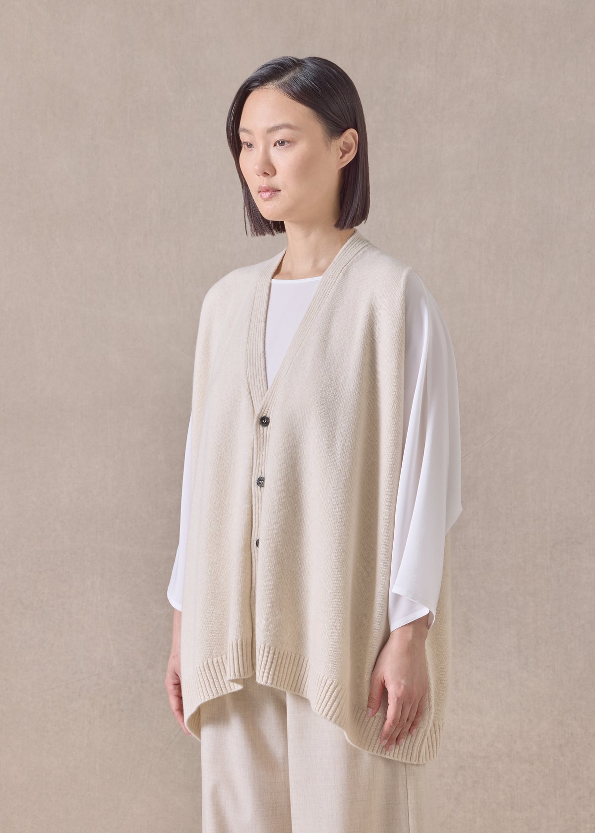 cashmere a-line sleeveless v neck cardigan - mid plus