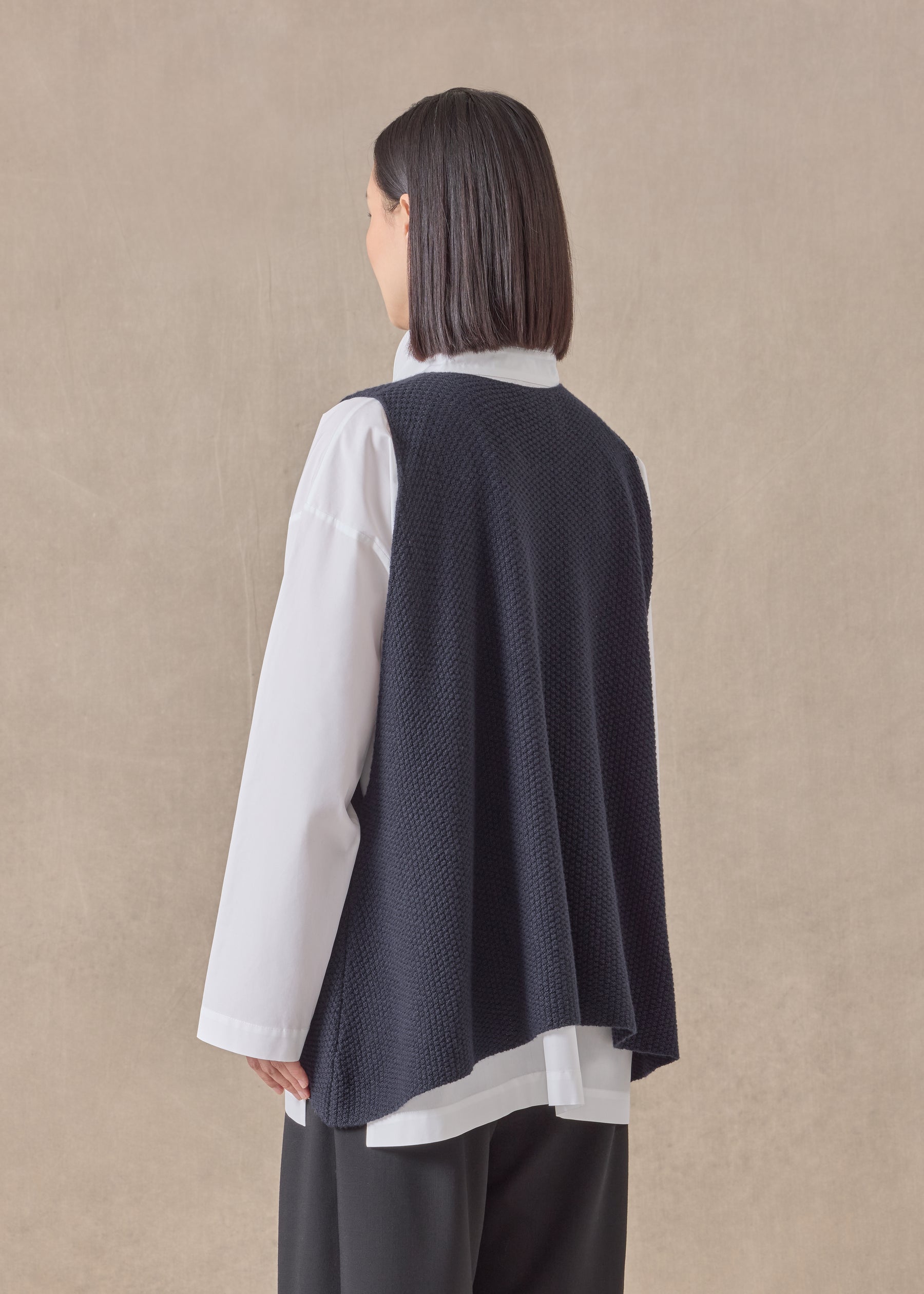 cashmere a-line sleeveless round neck - mid plus