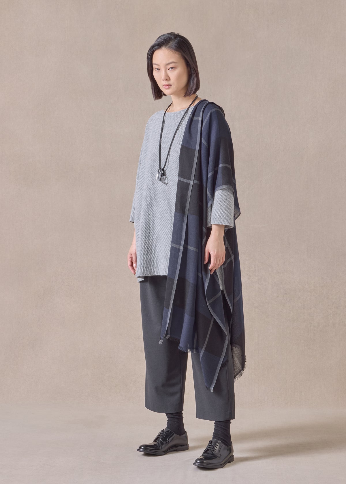 cashmere square 3/4 sleeve top - long