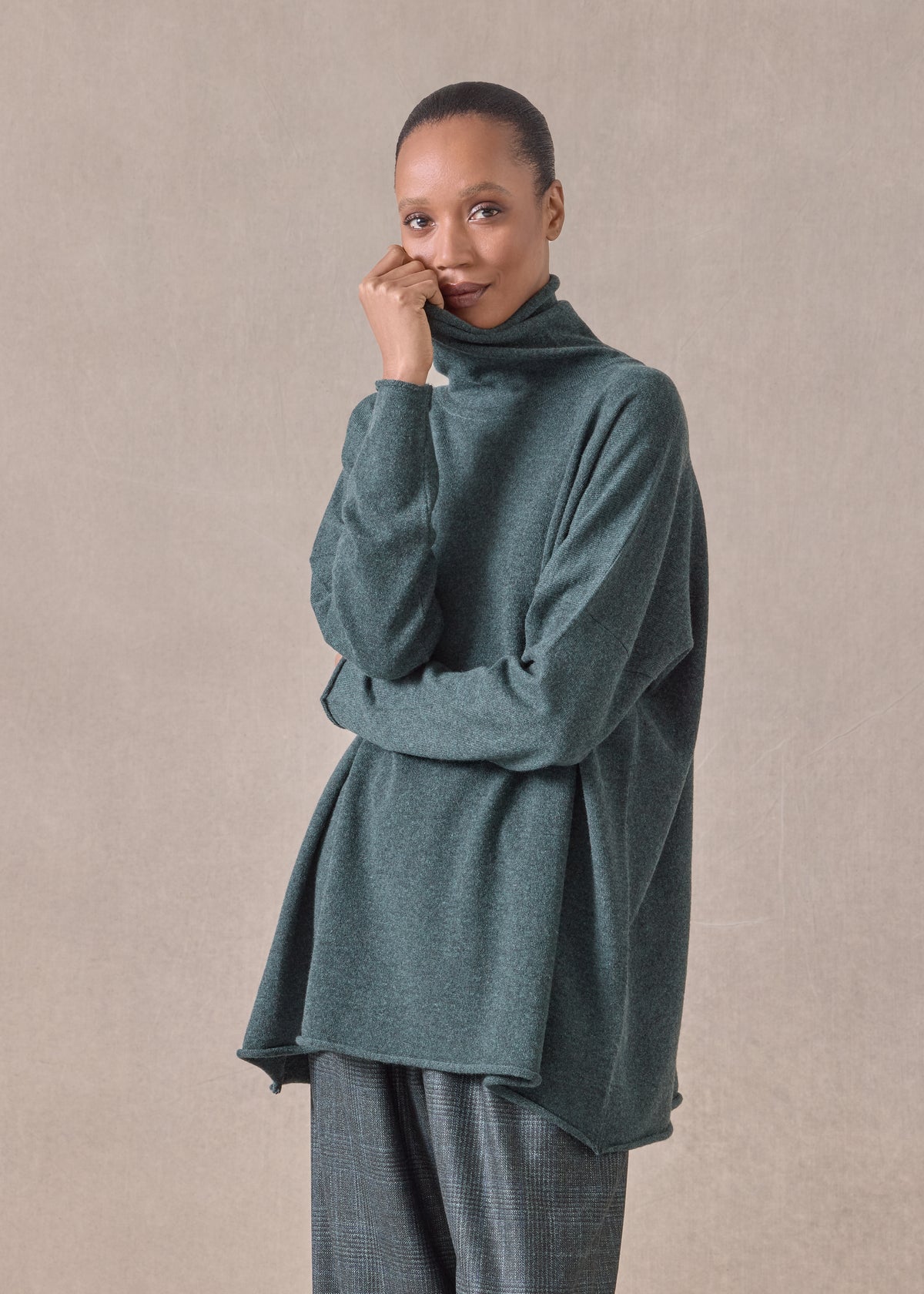 cashmere slim sleeve raw edge scrunch neck - mid plus