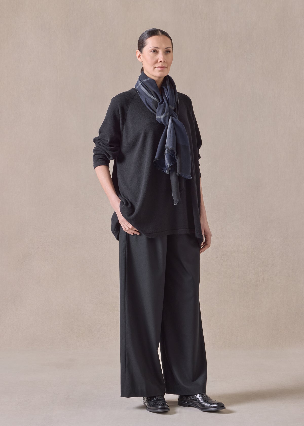 cashmere raglan sleeve round neck sweater - long