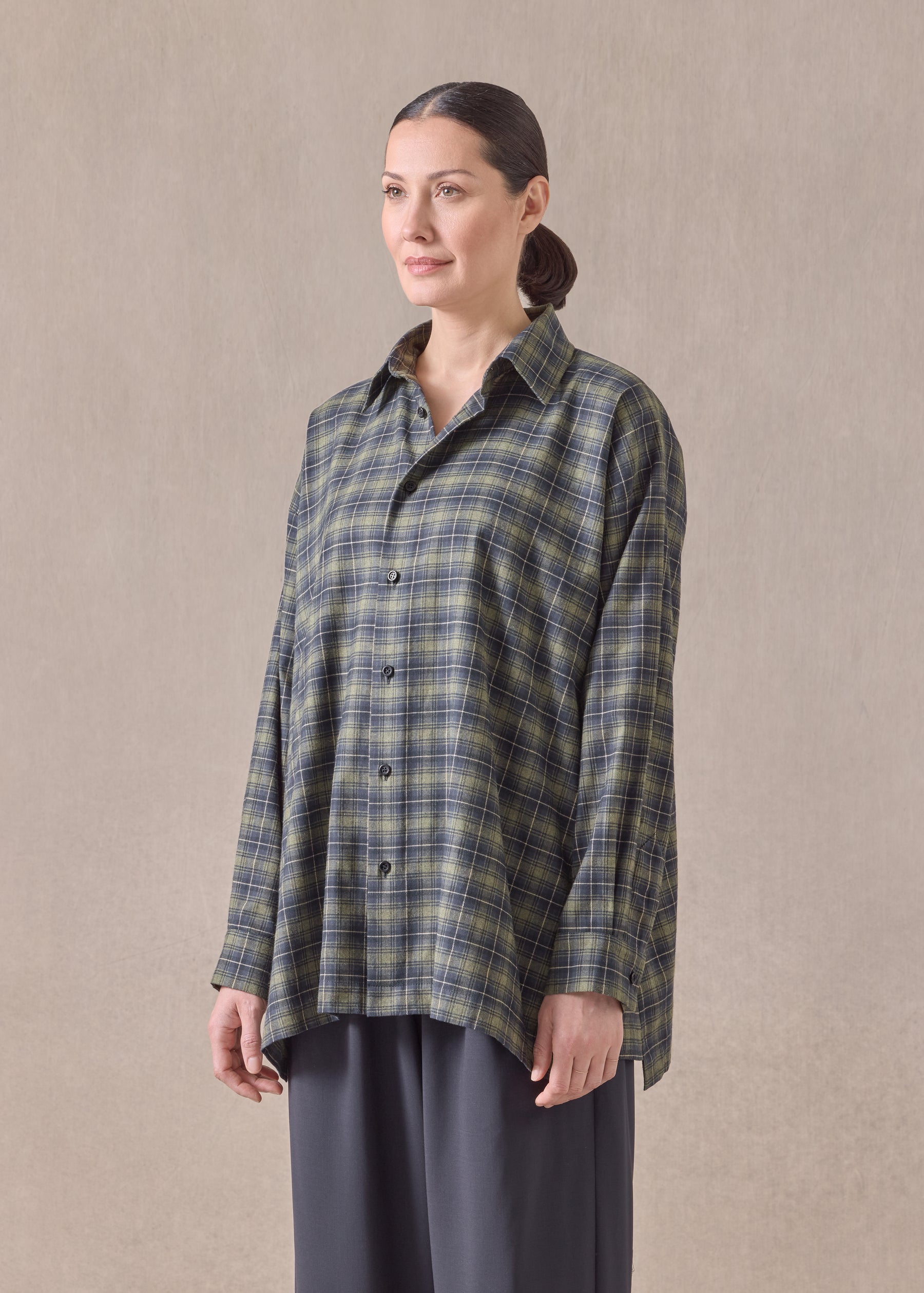 cotton slim a-line shirt with collar and stepped insert - long