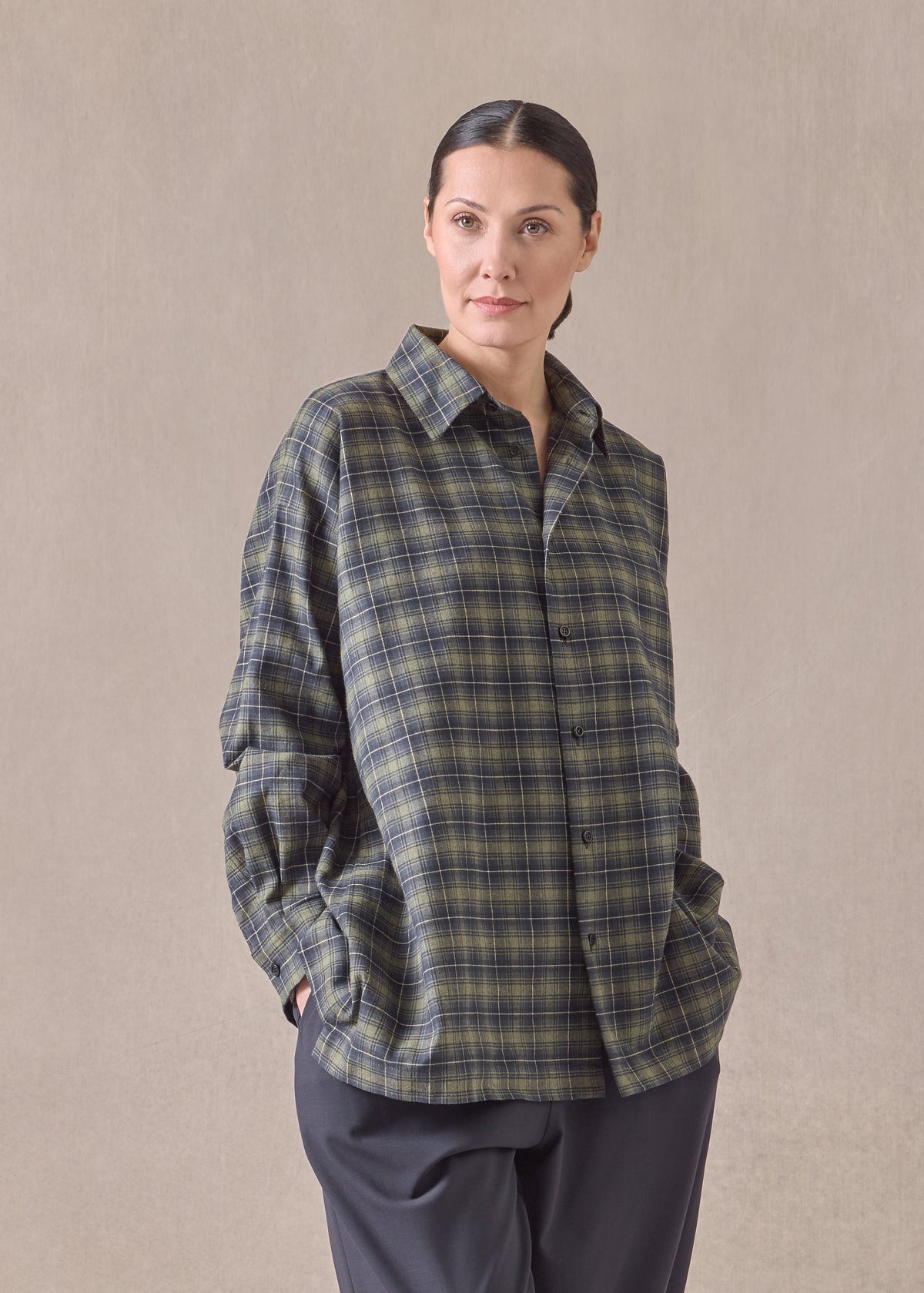 cotton slim a-line shirt with collar and stepped insert - long (olivenavy)