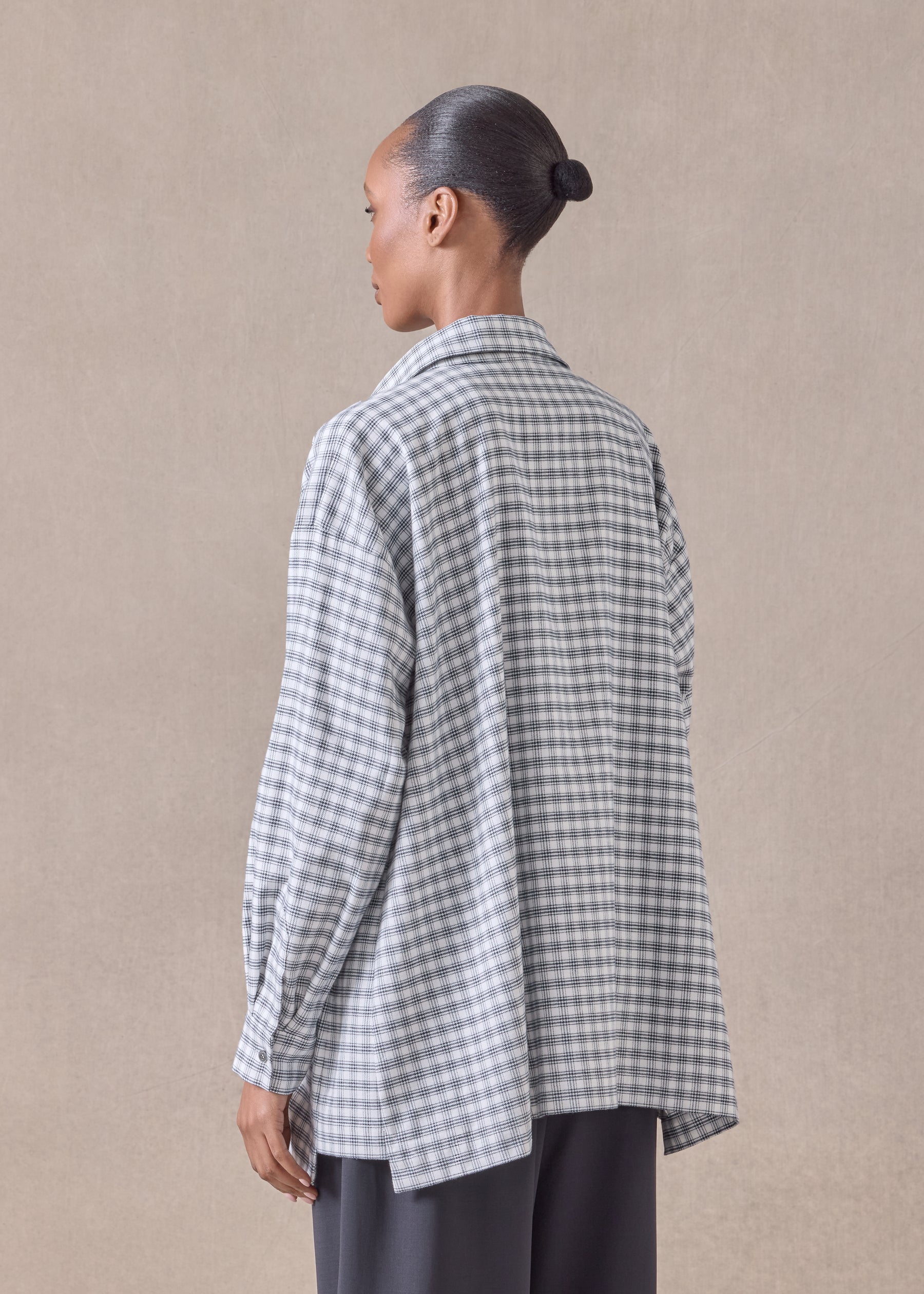 cotton slim a-line shirt with collar and stepped insert - long