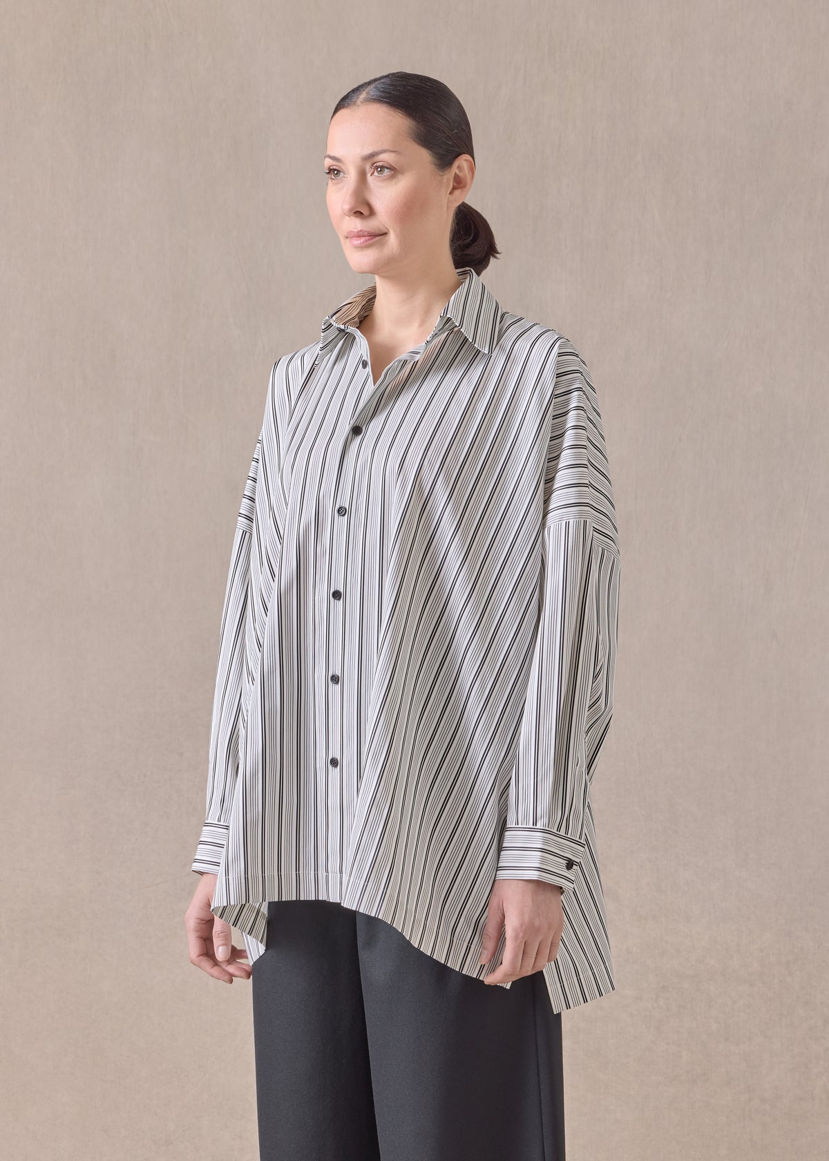 cotton wide longer back shirt with collar - long