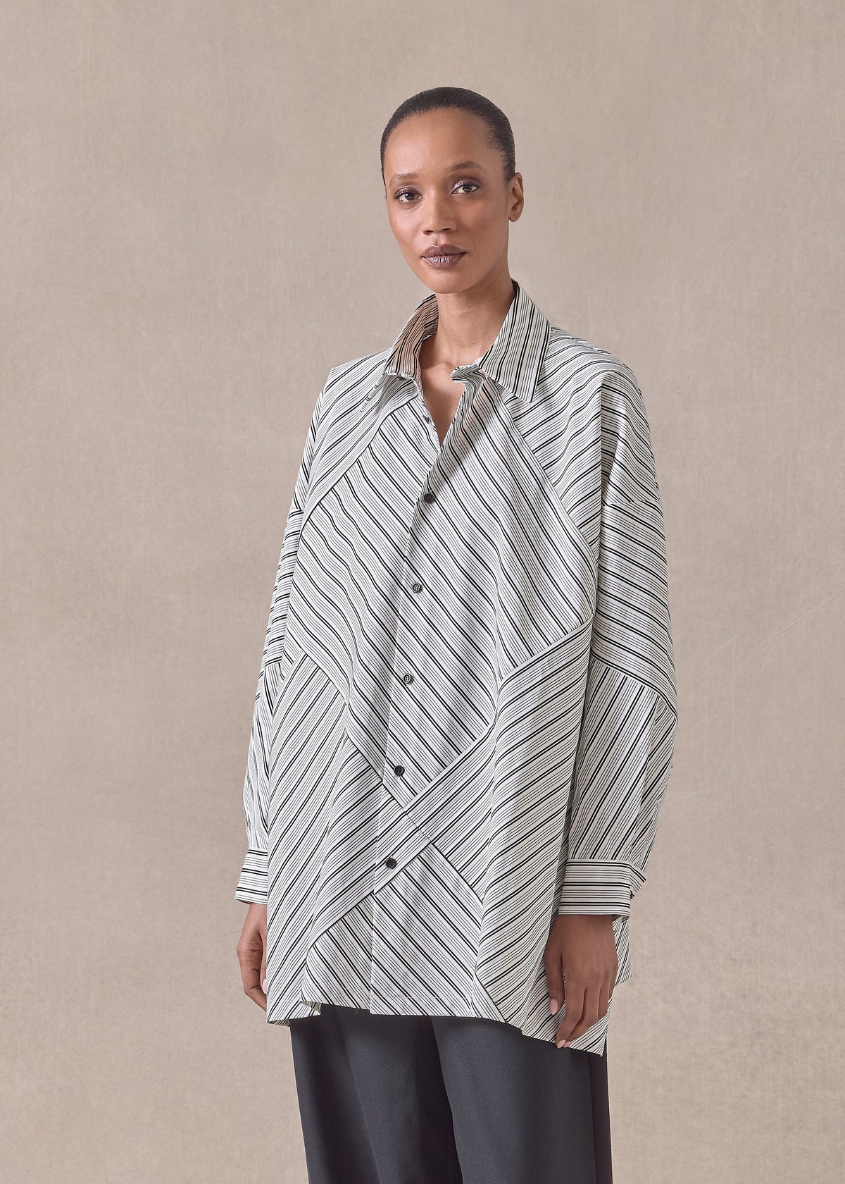 cotton wide a-line shirt with collar - long (patchwork) (blackstripe)