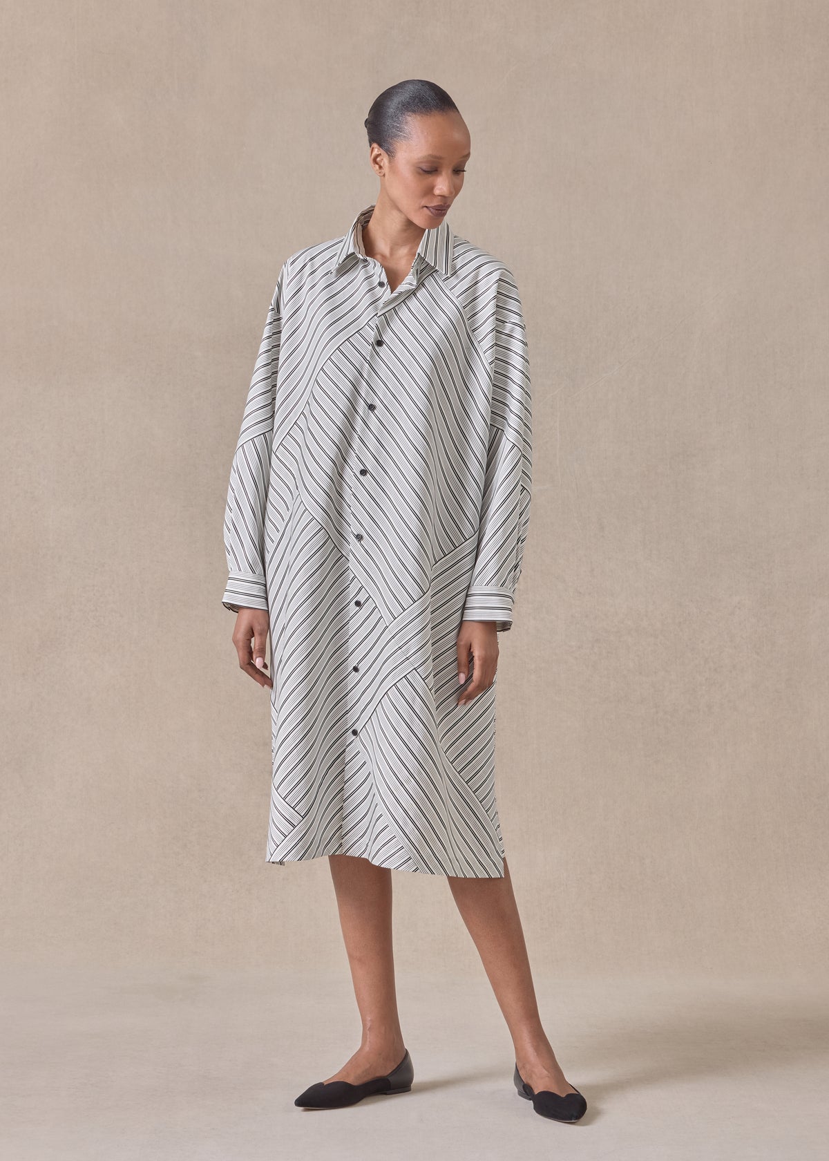 cotton slim a-line long sleeve shirt dress with collar and stepped insert -3/4 length