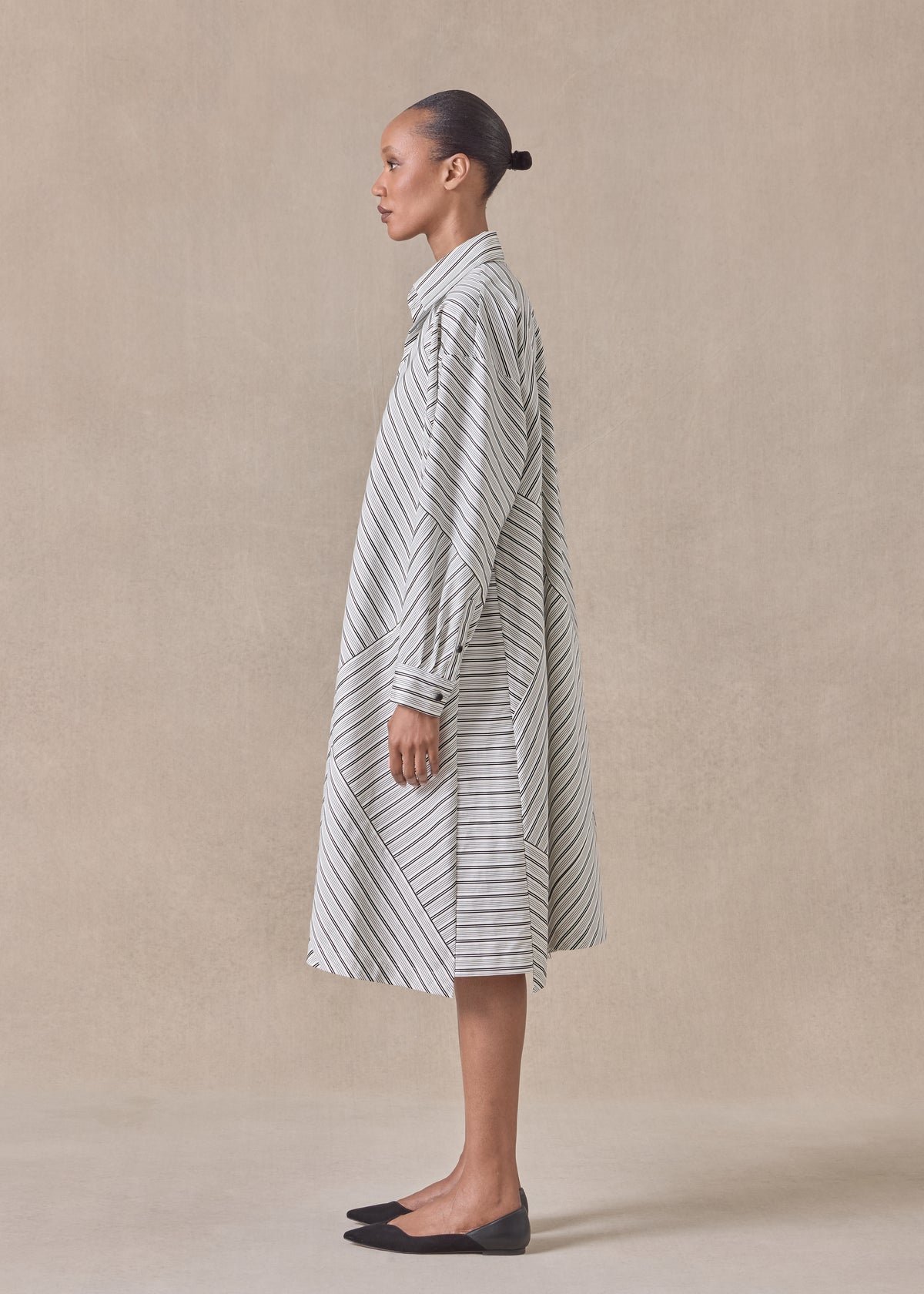 cotton slim a-line long sleeve shirt dress with collar and stepped insert -3/4 length