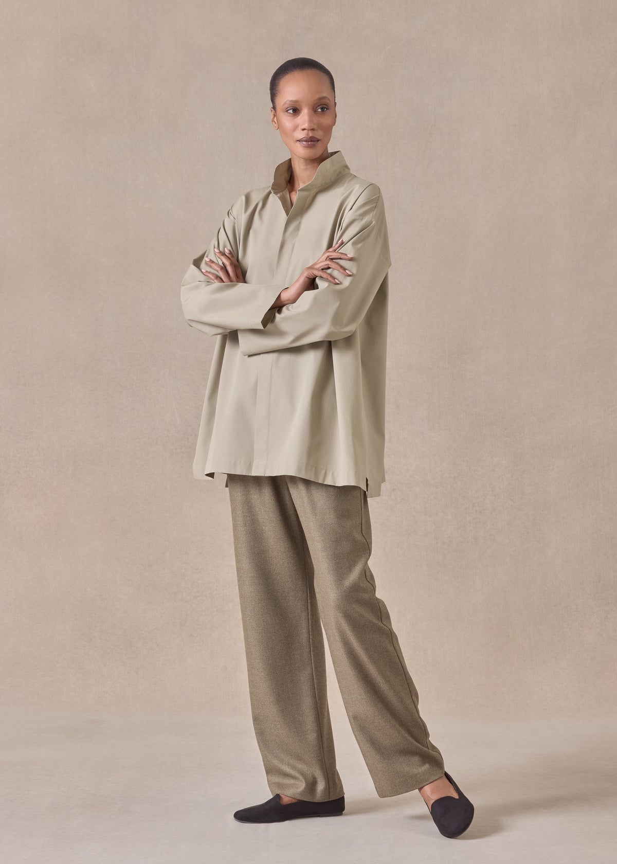 cotton slim a-line double stand collar shirt with stepped insert - long