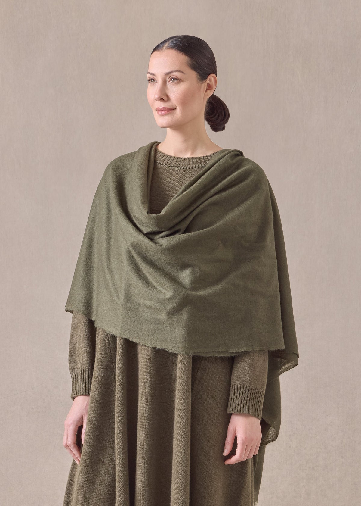 cashmere large scarf (mossbronze)