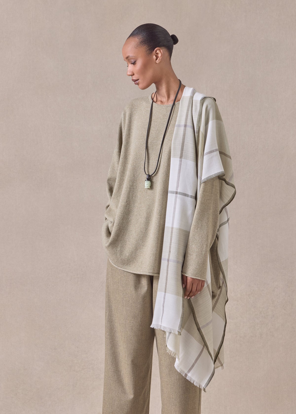 cashmere tartan check scarf (greensand)