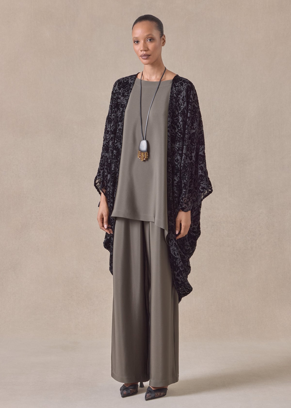 silk mix cocoon jacket coat (black)