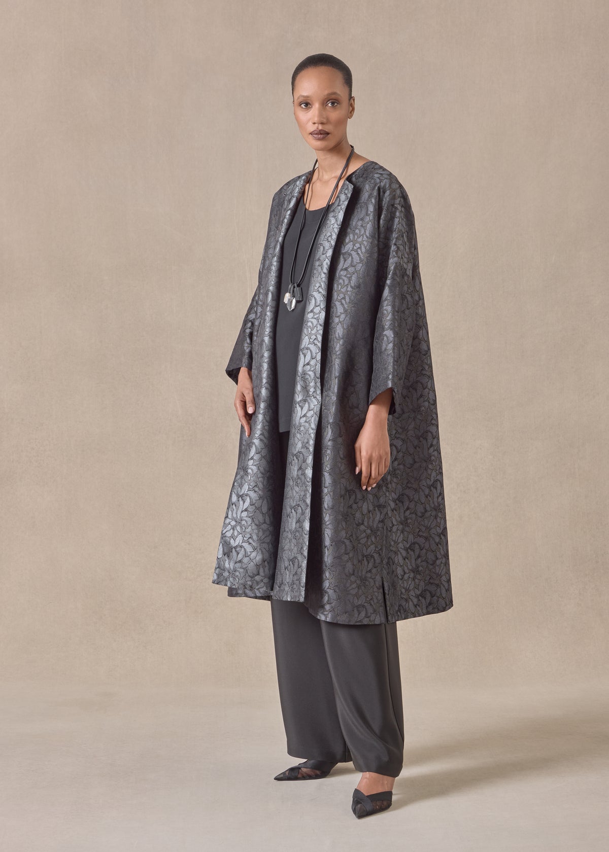 silk round neck chinese coat - 3/4 length (reversible)