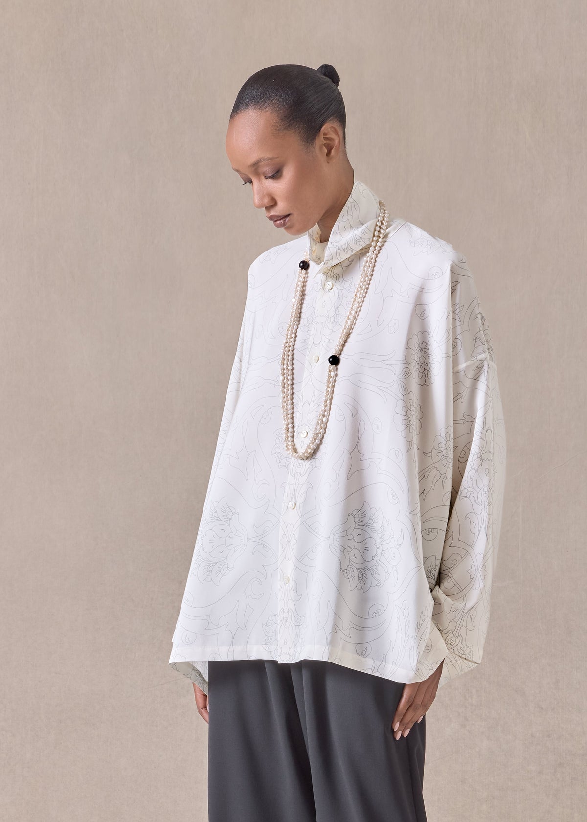 silk wide a-line scrunch neck shirt - mid plus (pencil)