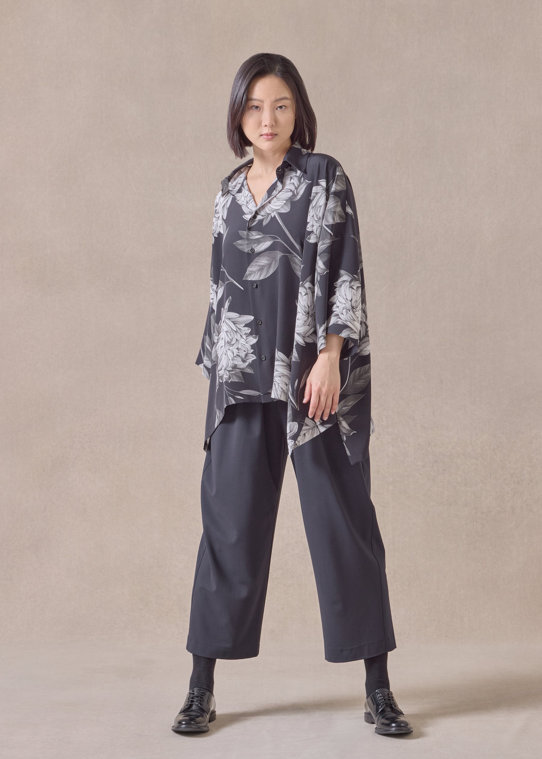 silk dps short sleeve shirt with collar - mid plus