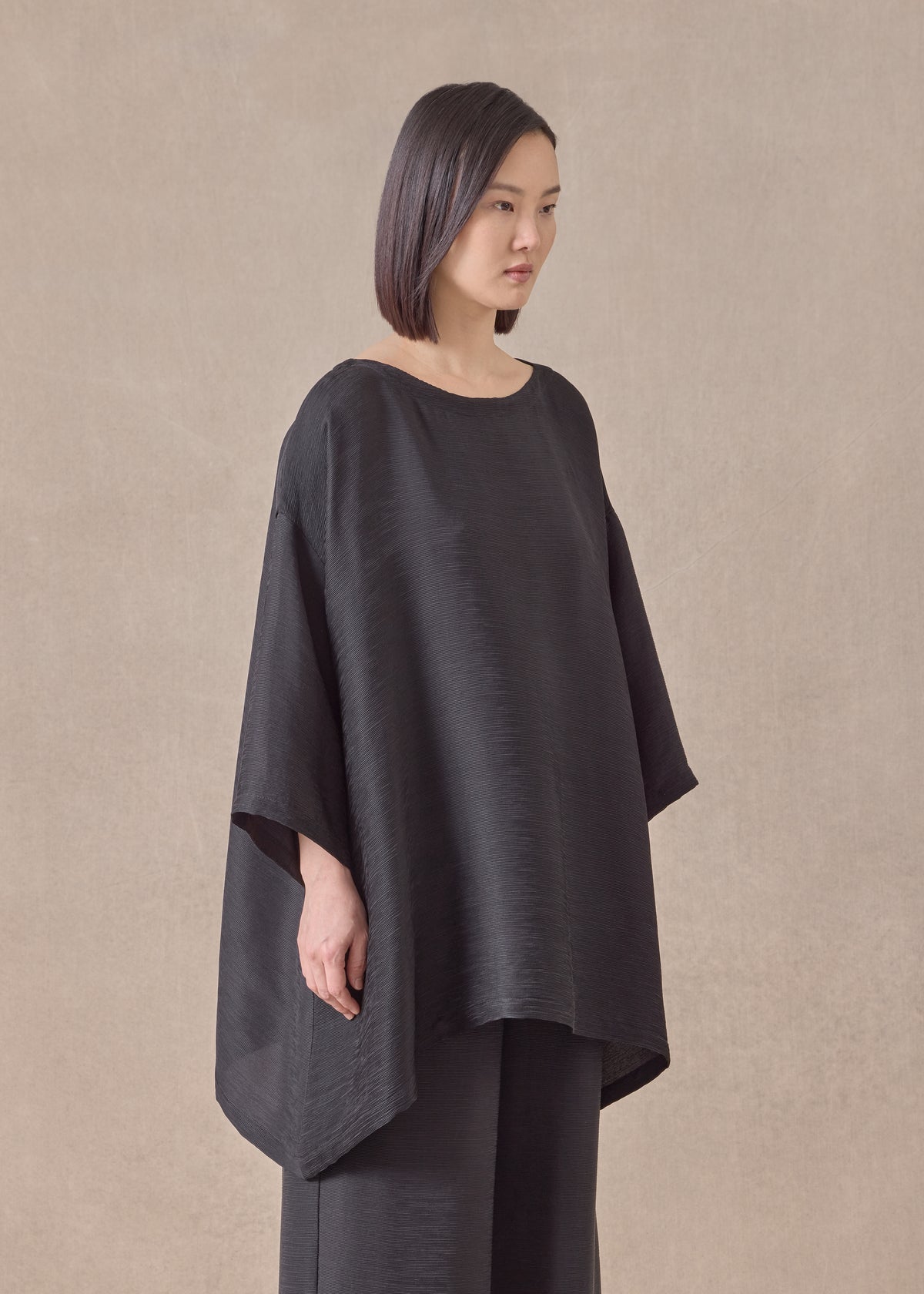 silk wide a-line scoop neck top - long