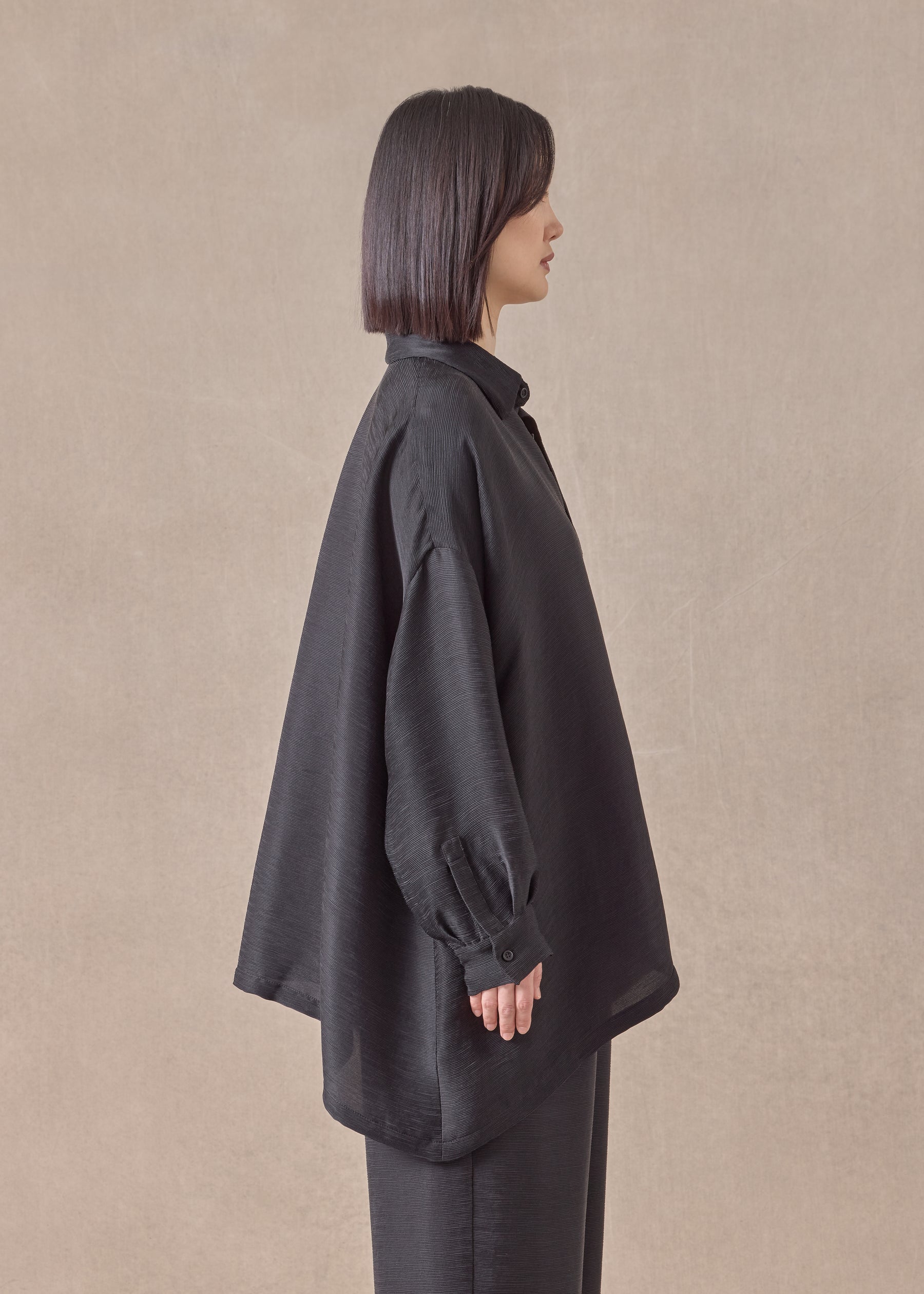 silk wide a-line shirt with collar - mid plus