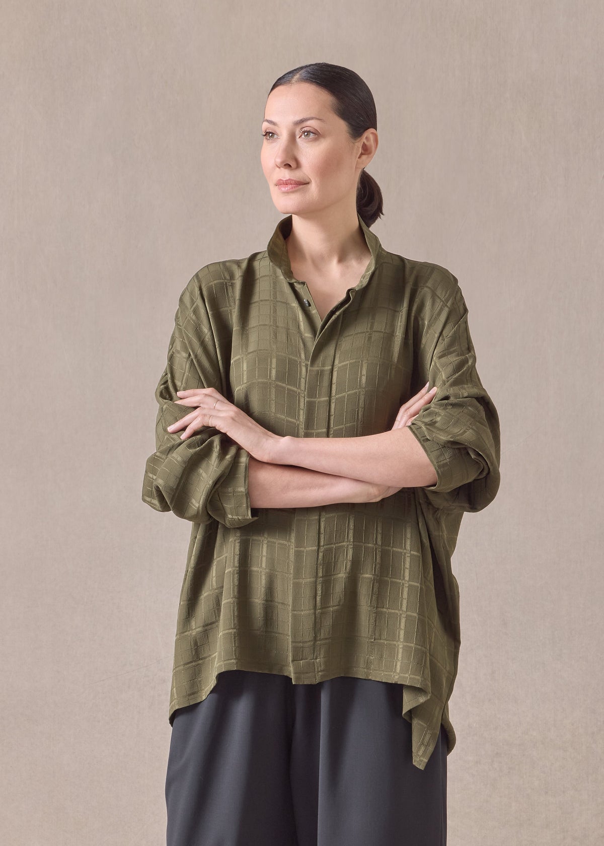 silk wide longer back double stand collar shirt - mid plus (mossbronze)