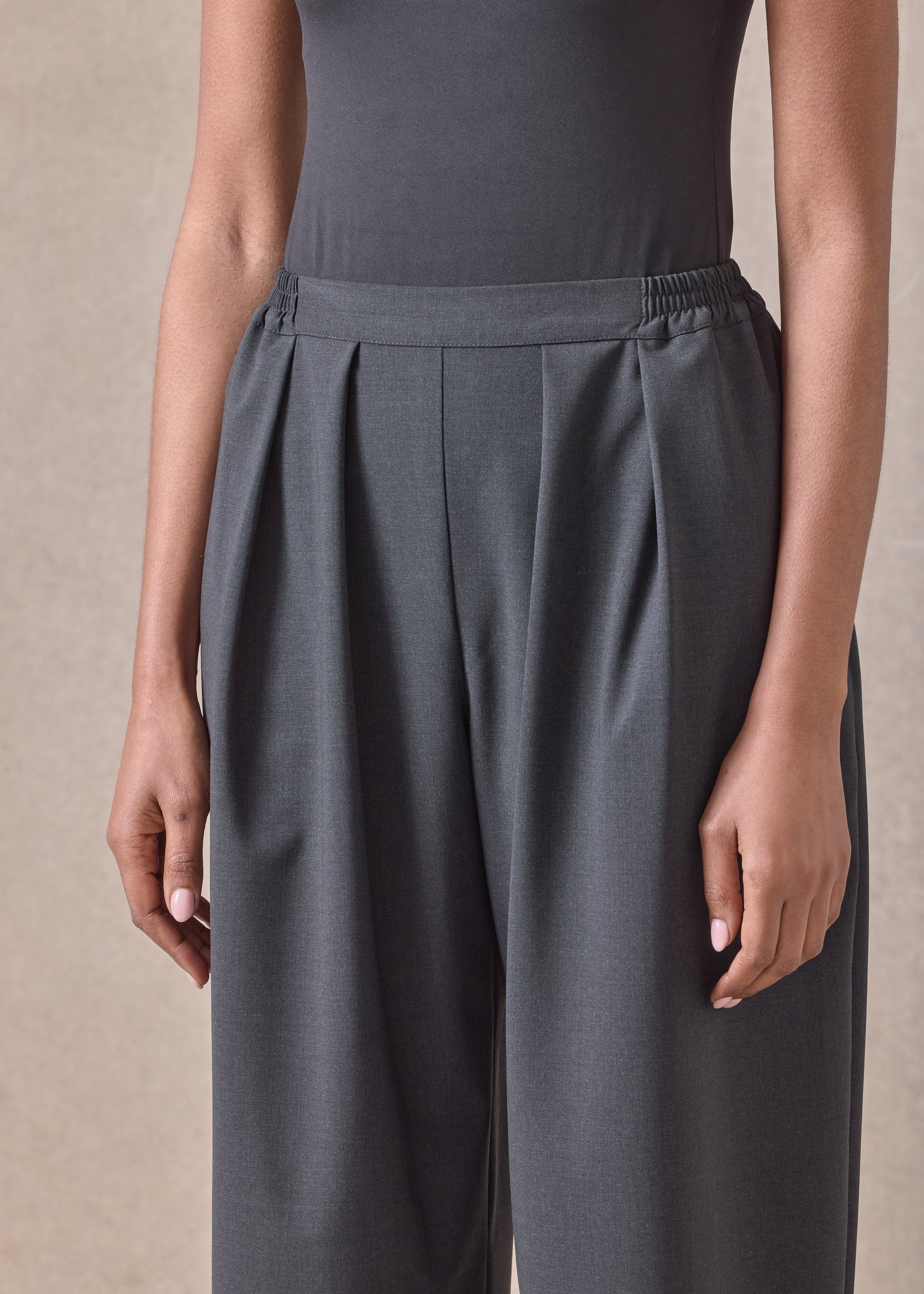 wool cropped flat front pleated trouser