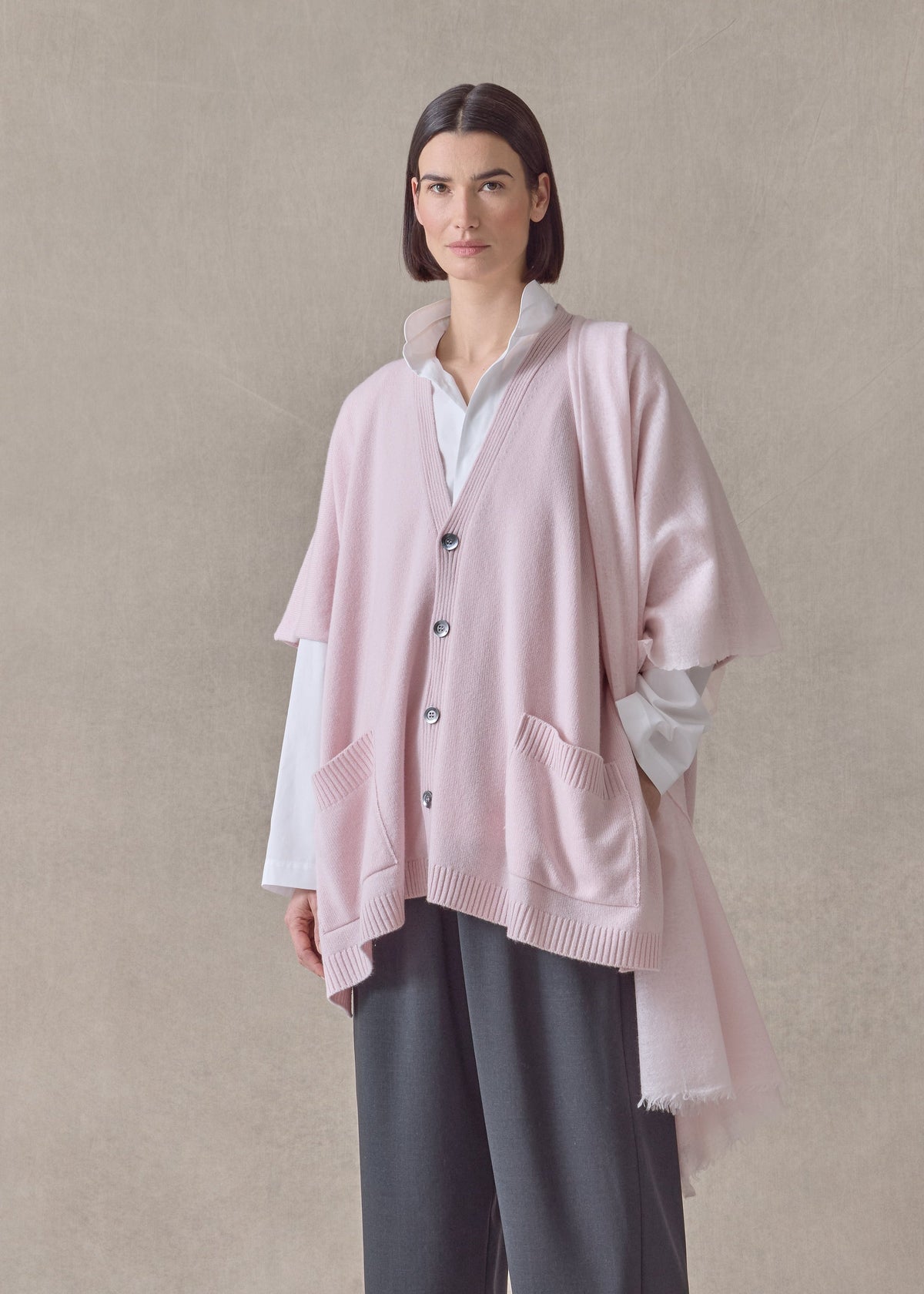 cashmere extra wide longer back slvless cardi tabard - long (cherryblossom)