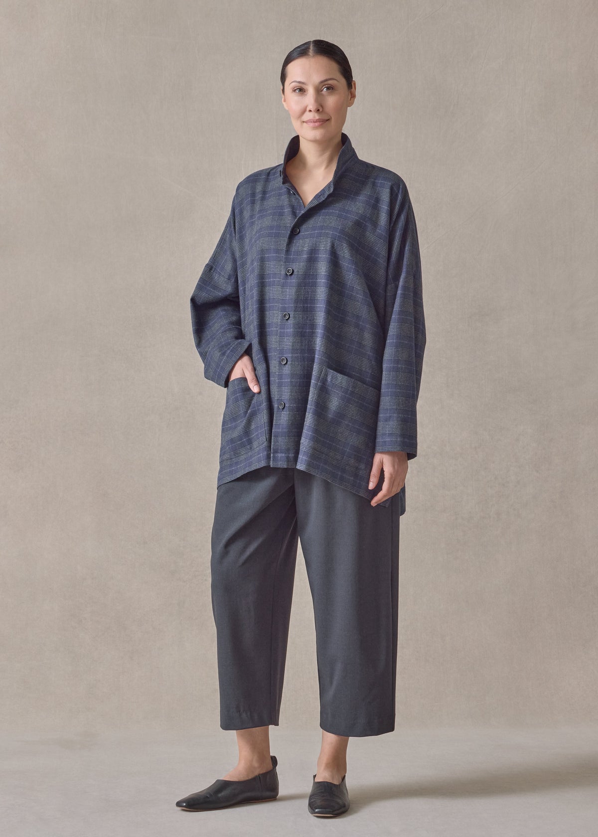 cotton wide longer back shirt jacket with double stand collar - long (navy)