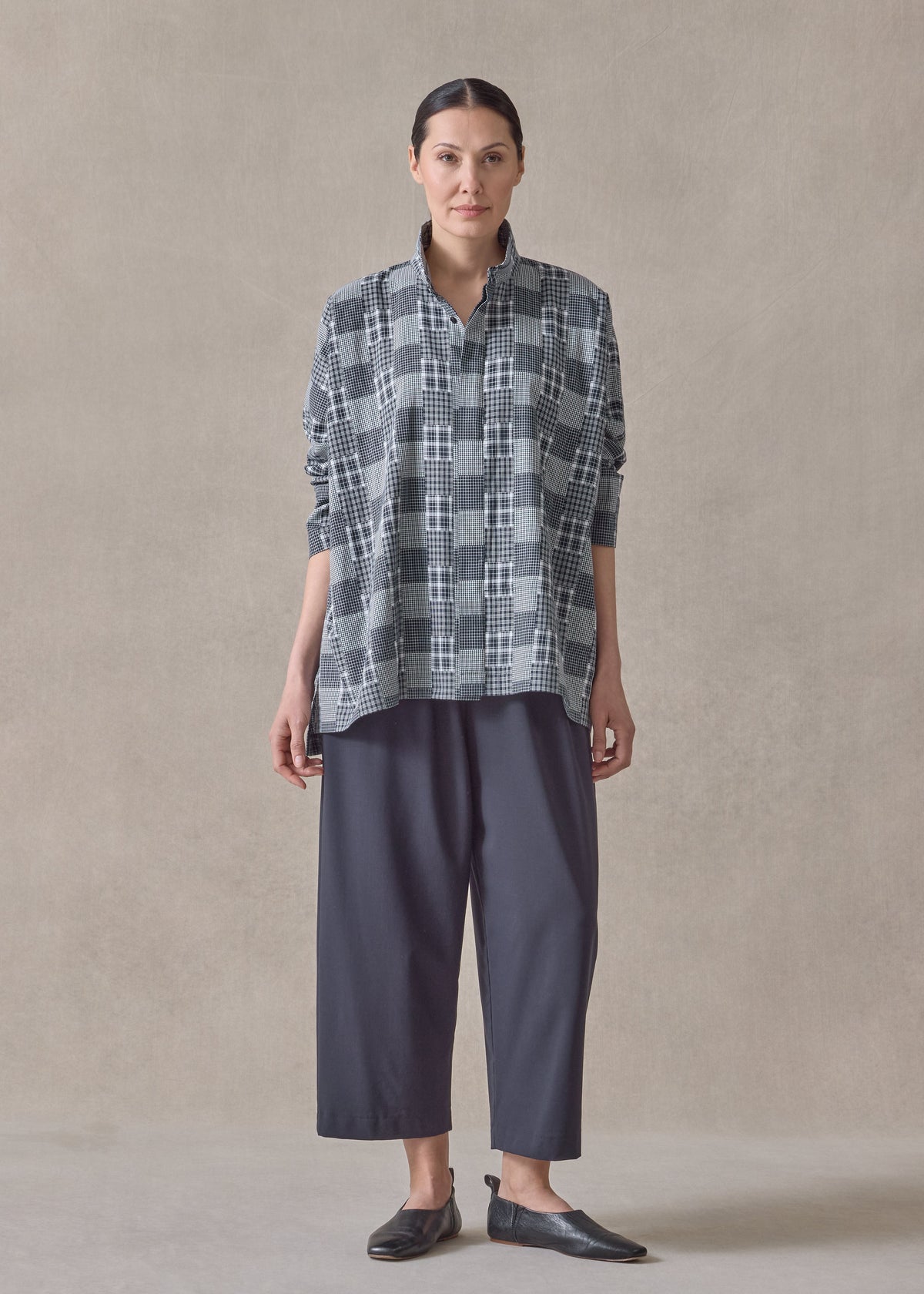 cotton wide longer back shirt with double stand collar-mid plus (navydark)