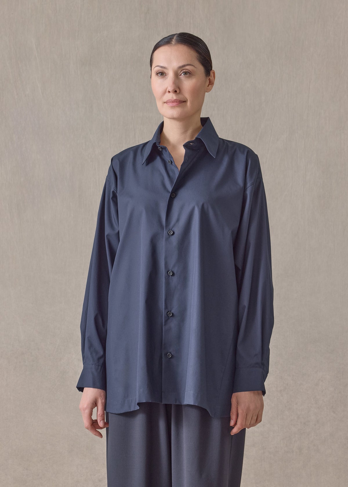 cotton poplin side panelled shirt with collar - long (navydark)