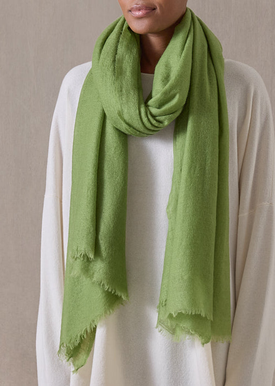 handwoven cashmere large scarf (127cm x 220cm) (limedark)
