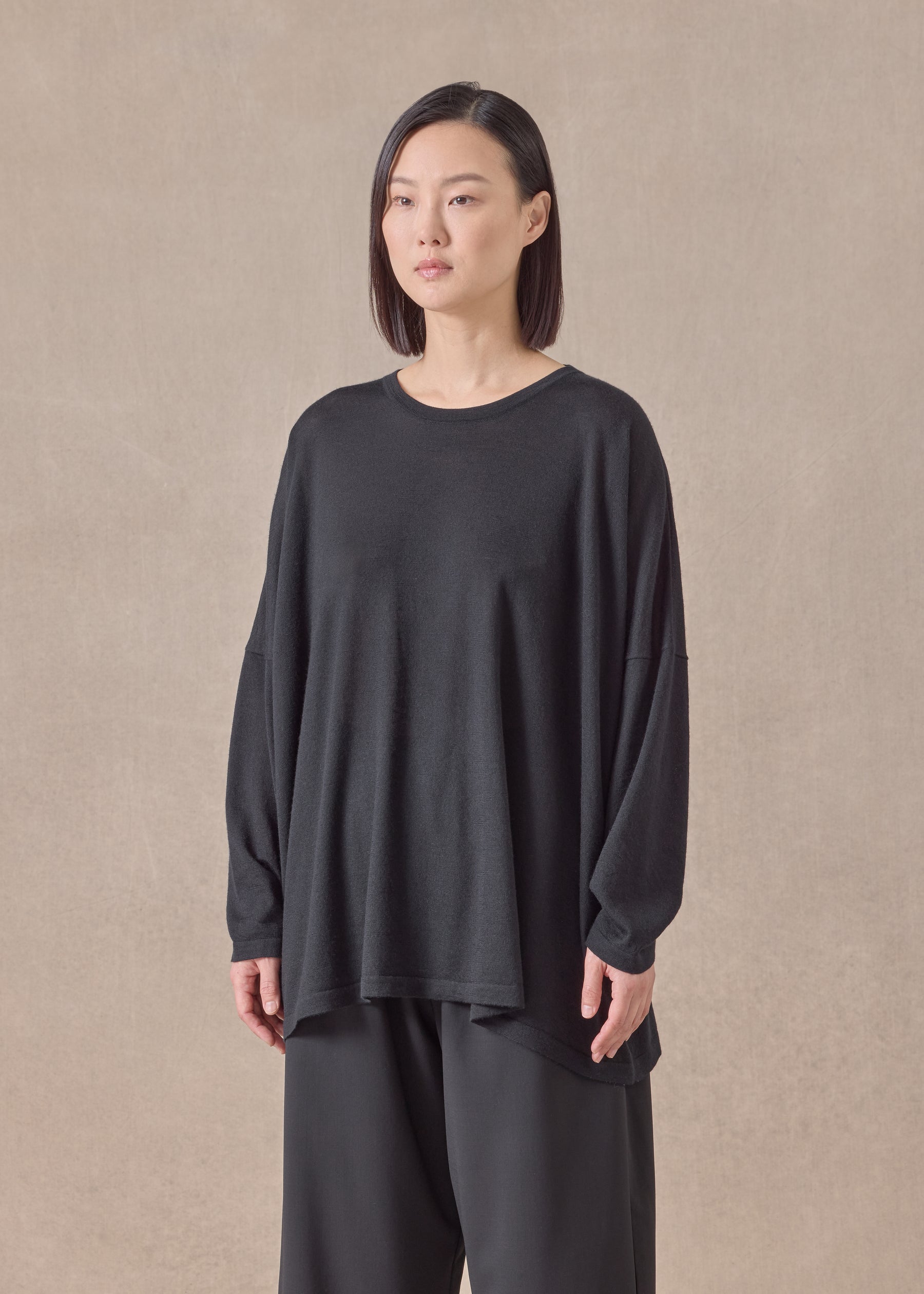 cashmere wide round neck - mid plus