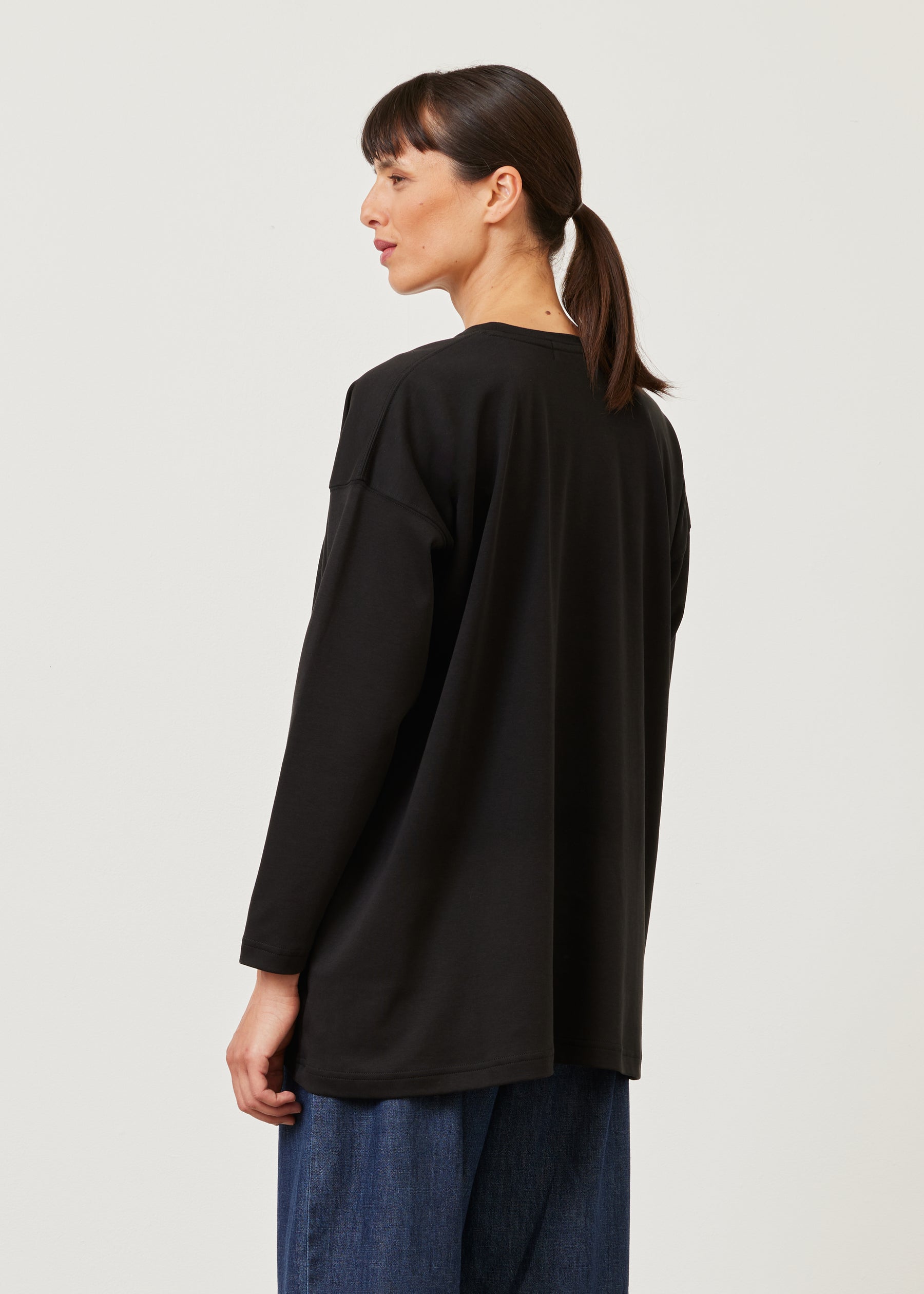 A-line long sleeve round neck - long